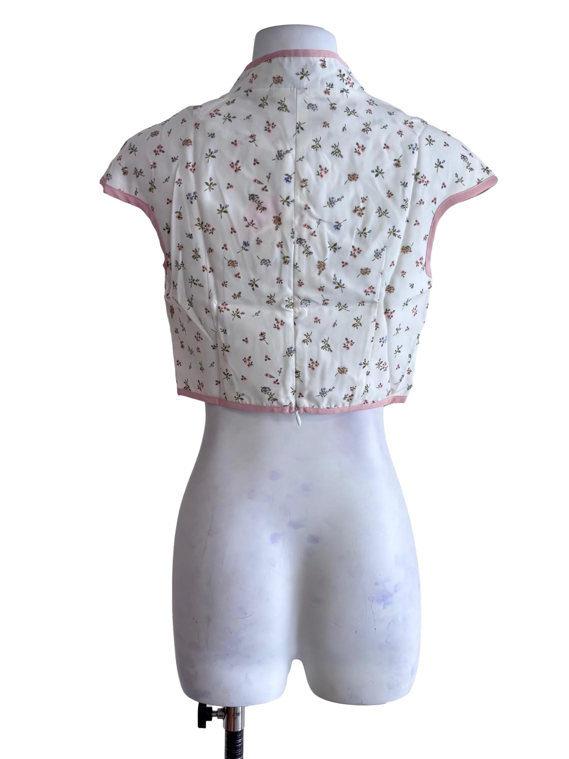 White Rui Qipao Curved Hem Top