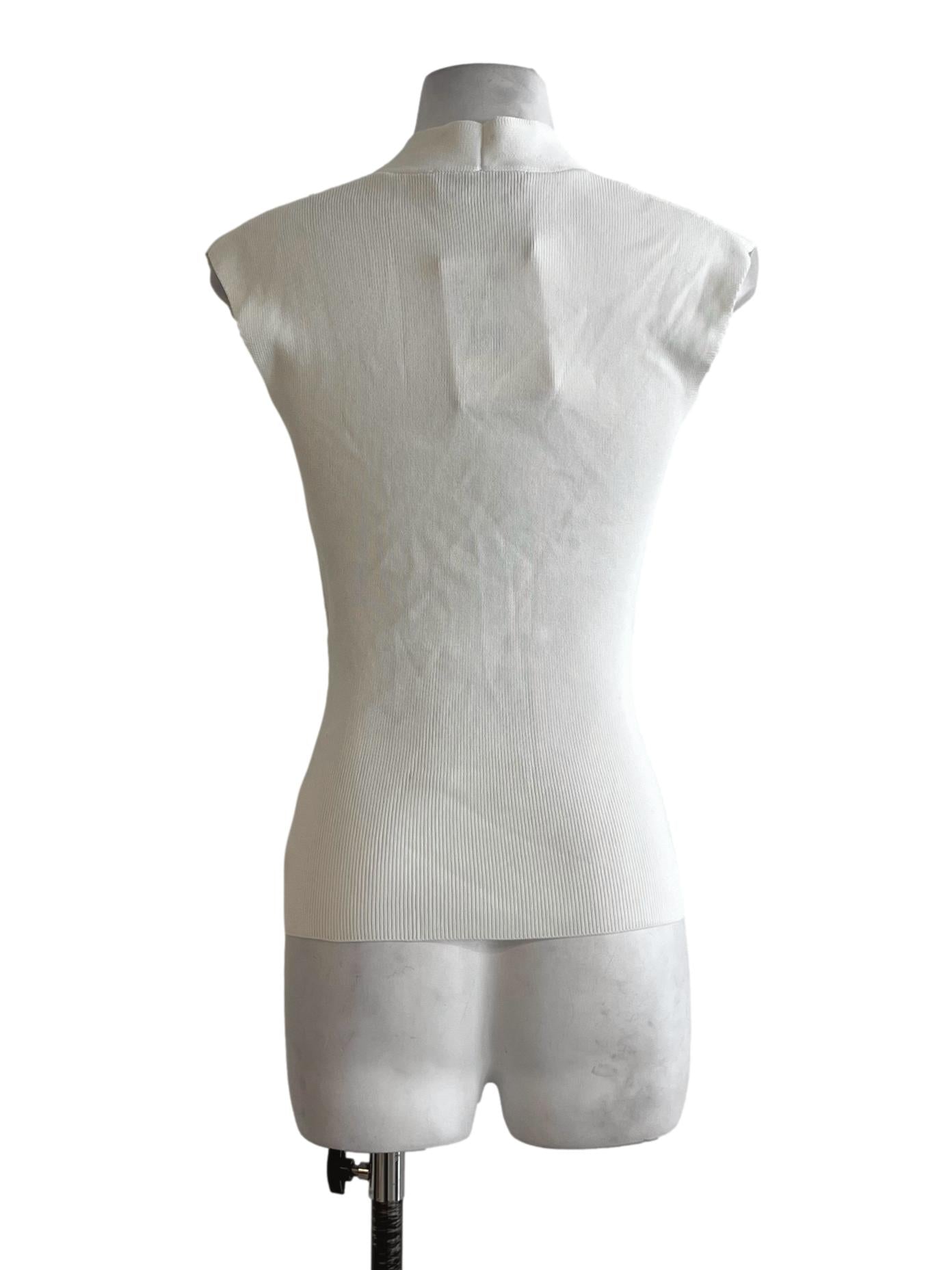 White V-Neckline Sleeveless Top LB