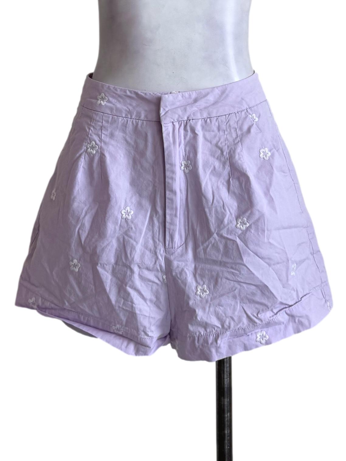 Pale Lilac With Embroidery Flower Short Pants LB