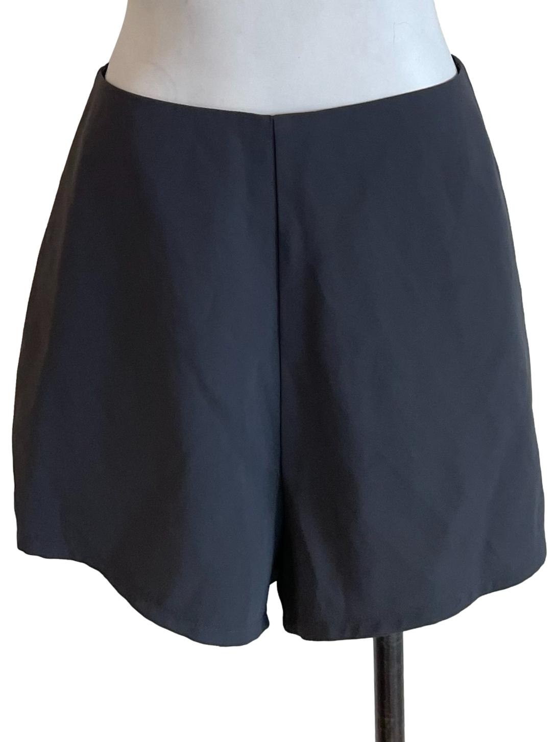 Pebble High Waist Shorts