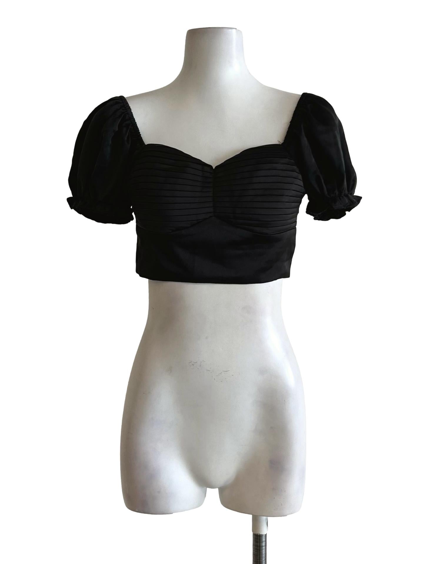 Void Black Pleated Top