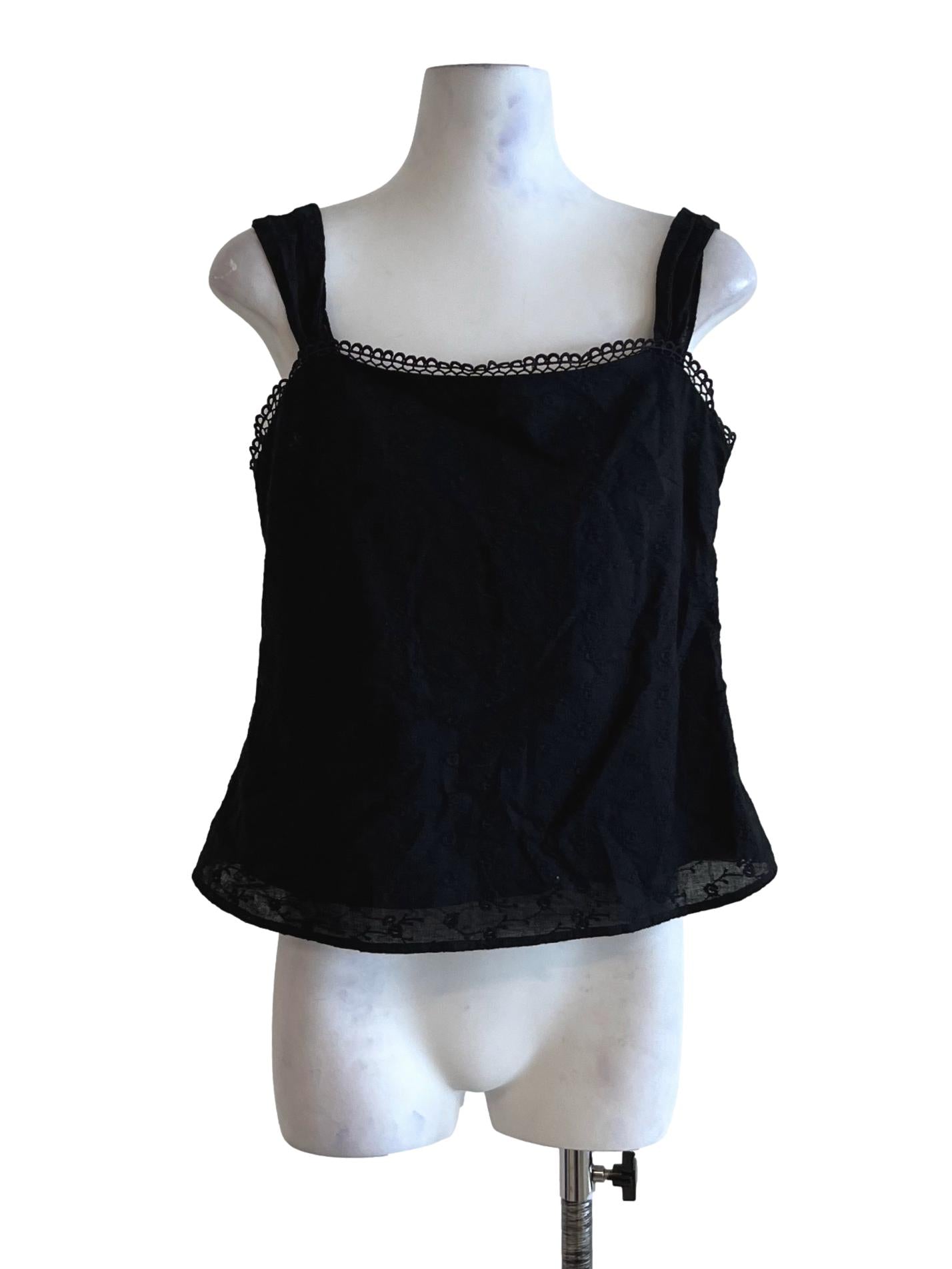 Black Sweetheart Neckline Sleeveless Top