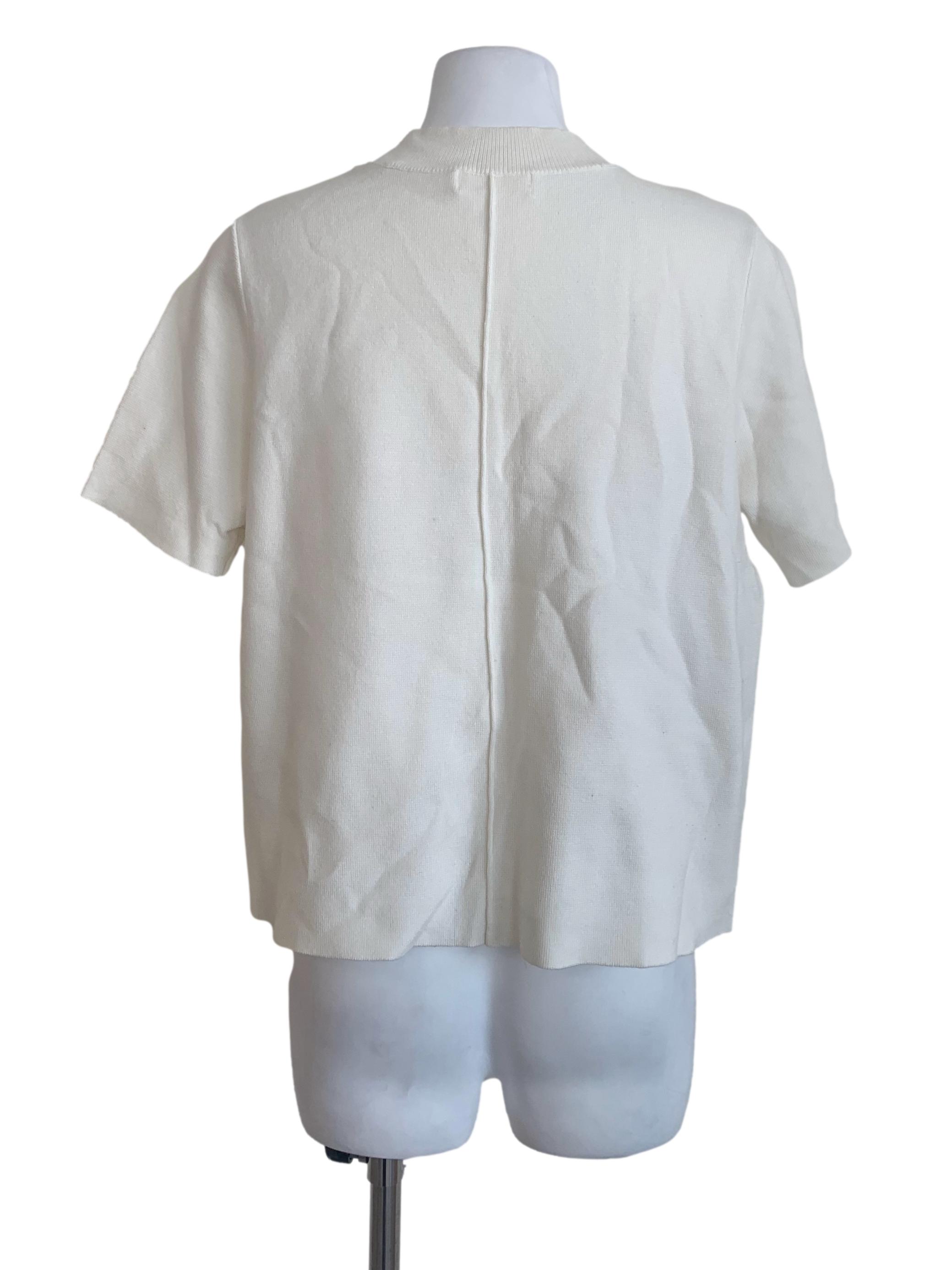White Round Neck Top