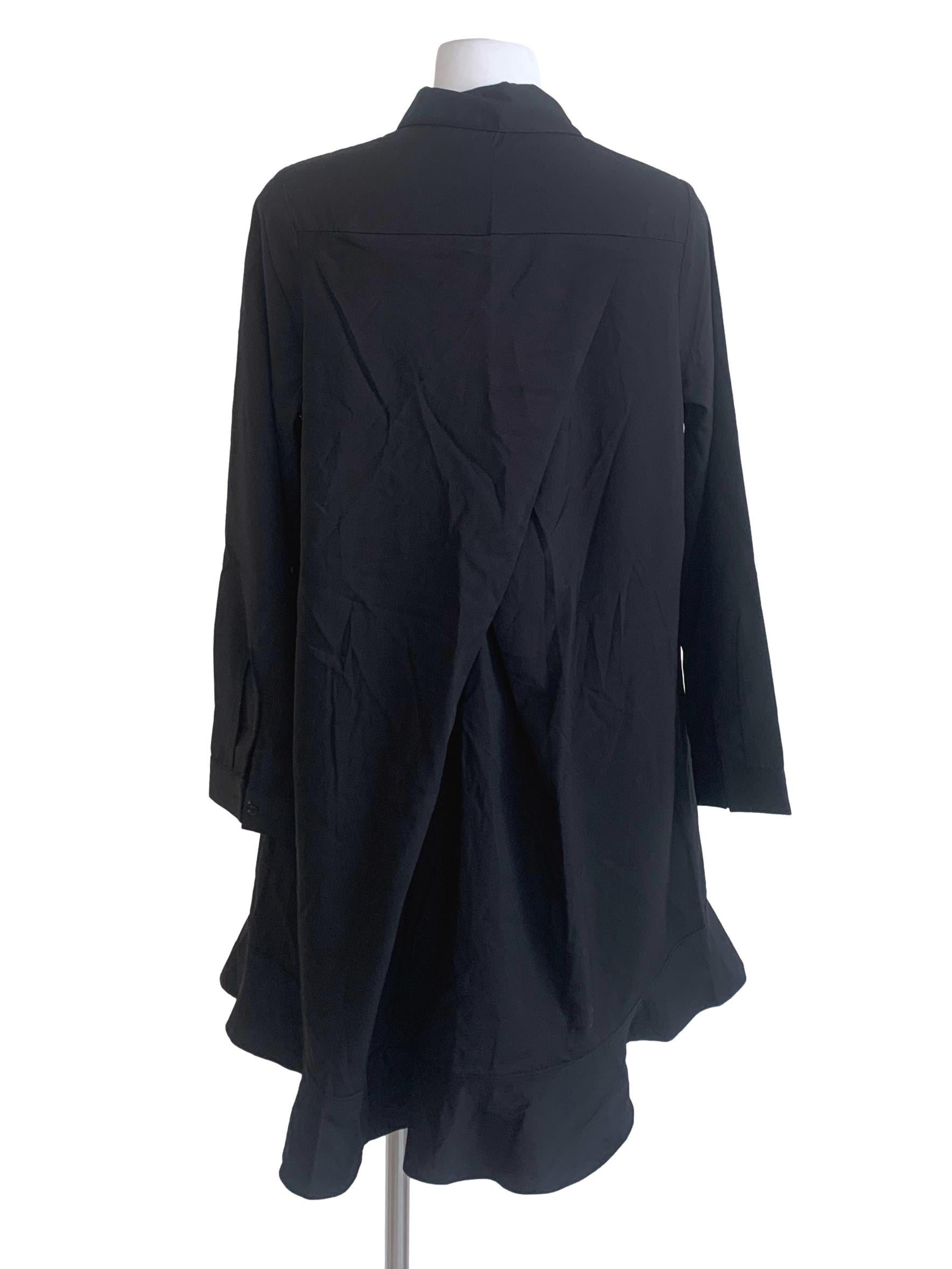 Black Wing Collared Top