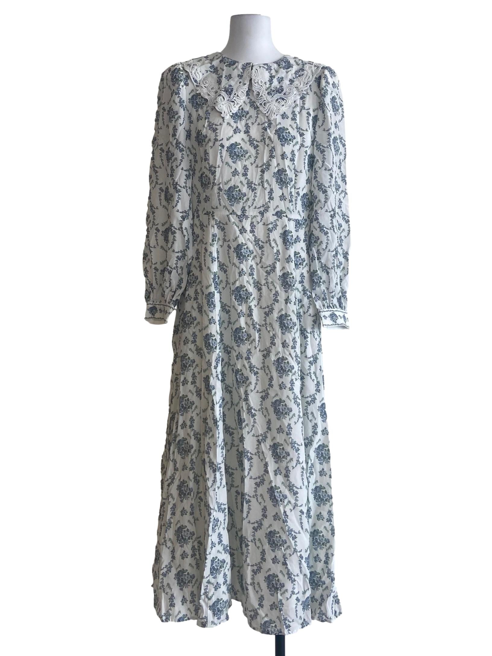 White And Floral Lace Neck Empire Dress