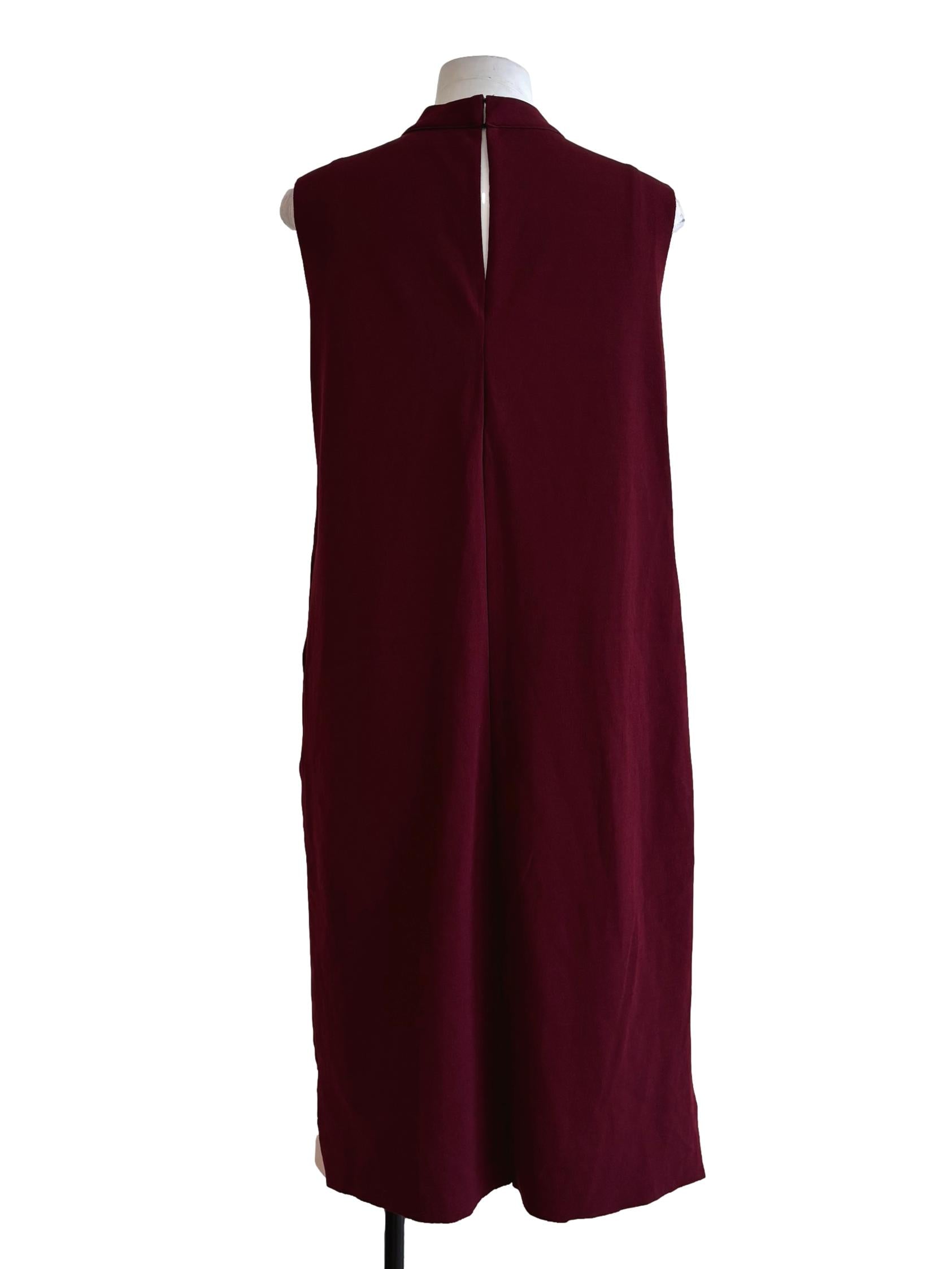 Maroon Sleeveless Straight Dress