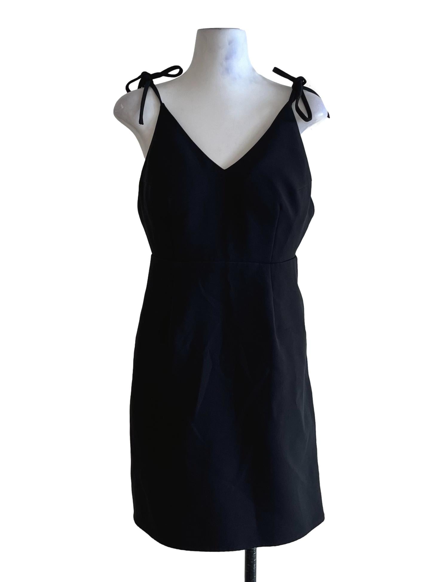 Black V-Neckline Babydoll Dress LB