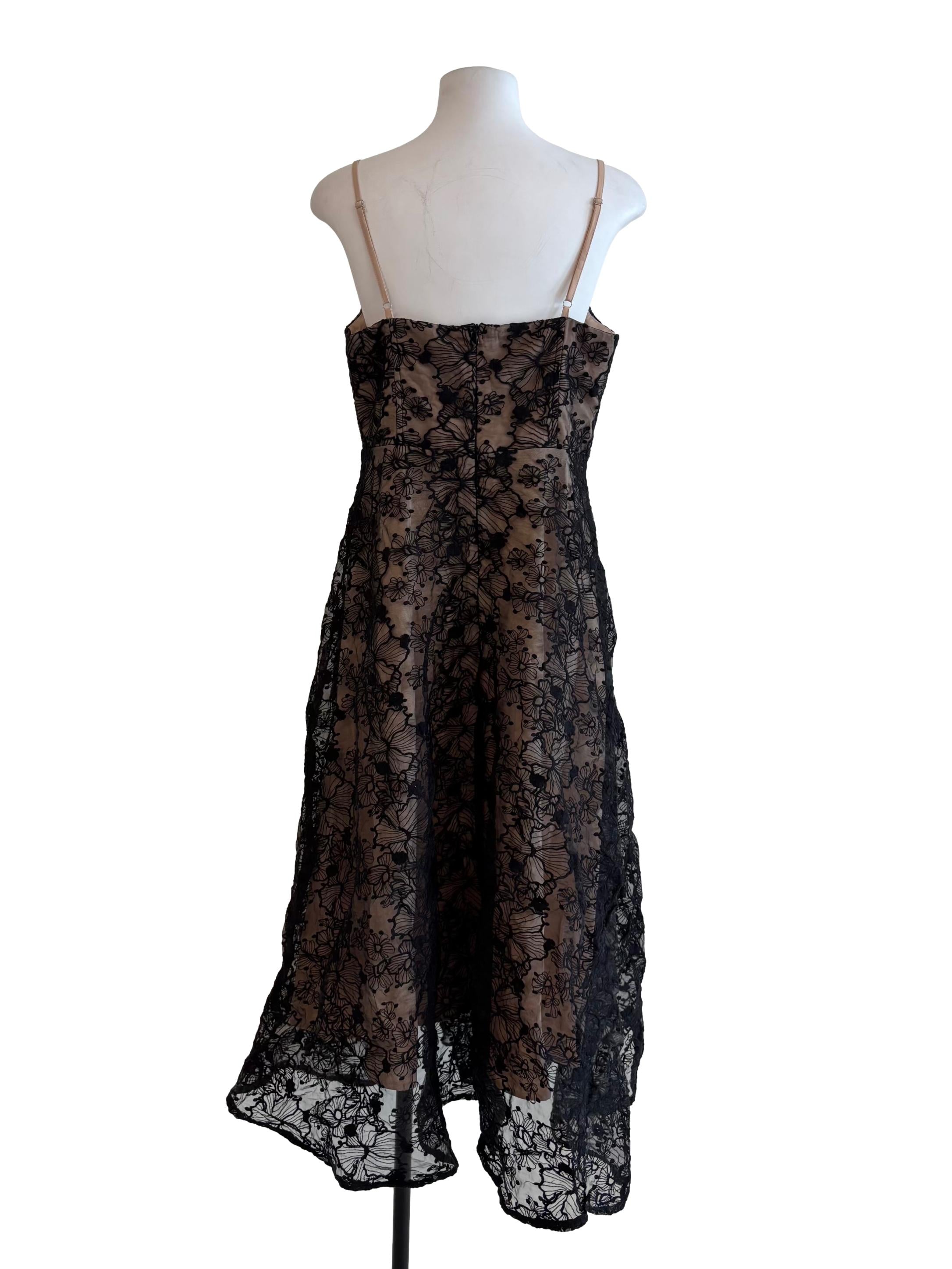 Onyx Black Lined Sweetheart Lace Dress