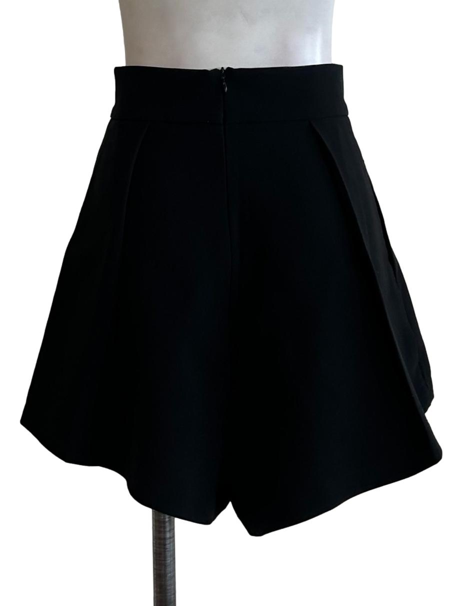 Black Pleated Short