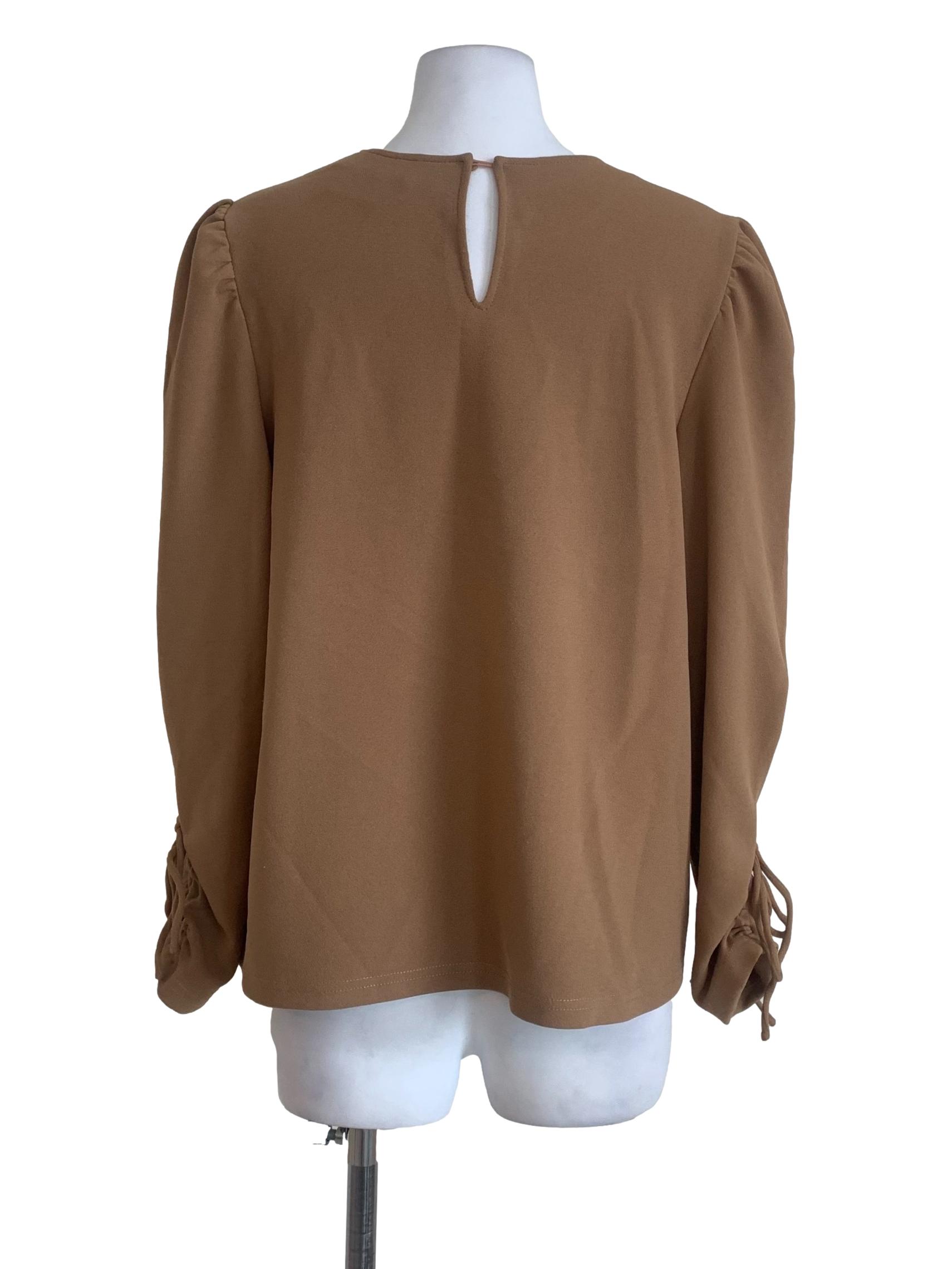 Tortilla Brown Round Neck Top