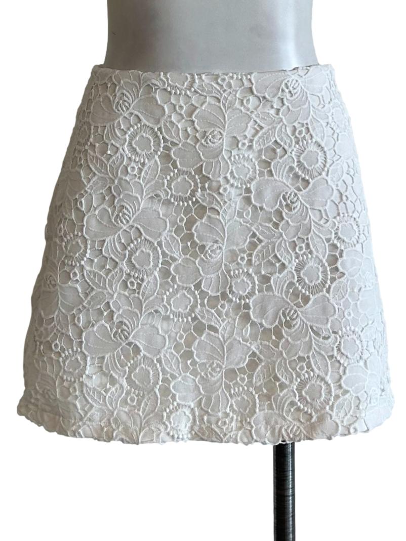 White Embroidered Tulip Skirt