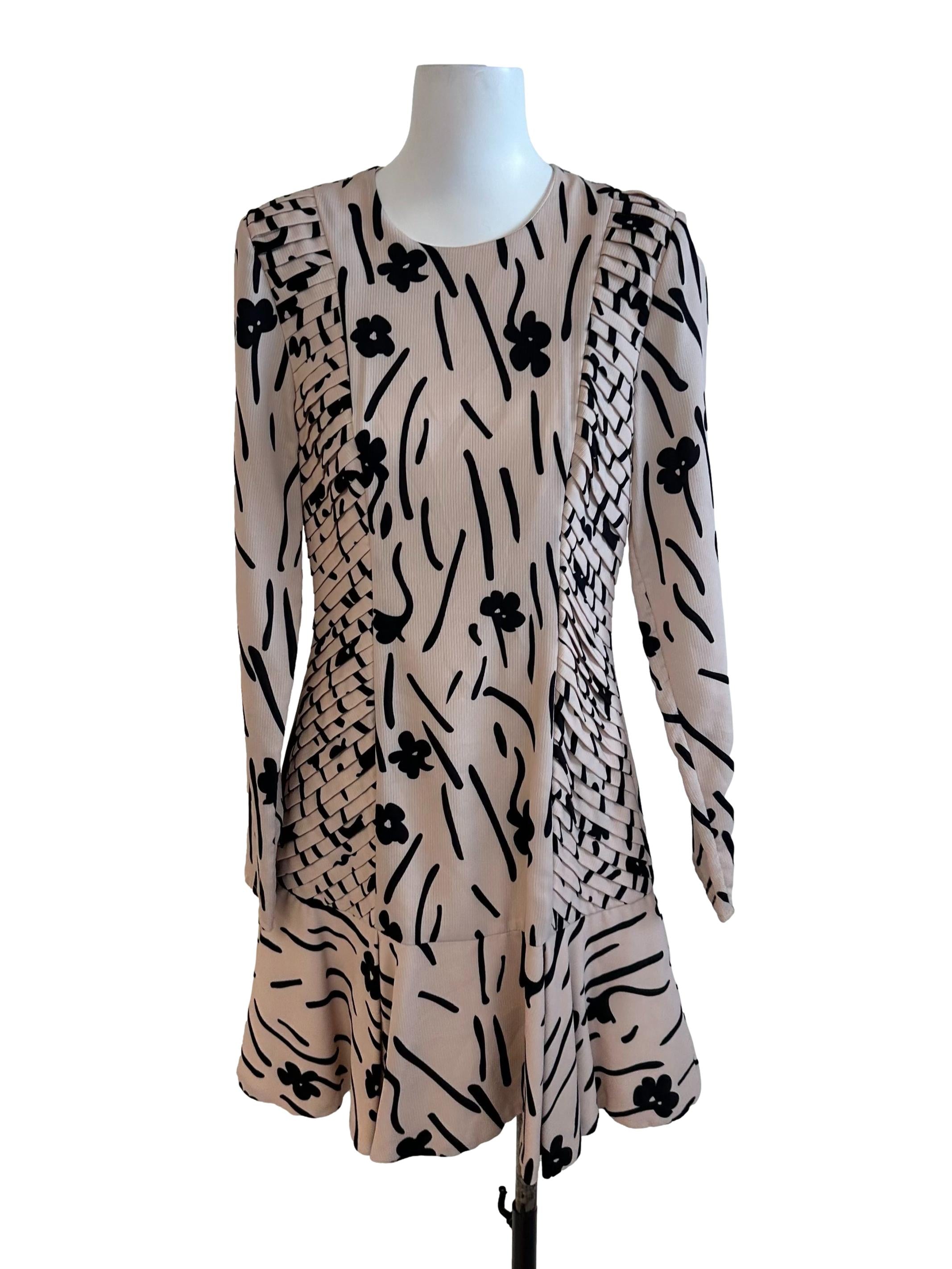 Sand Beige Pattern Pleated Dress