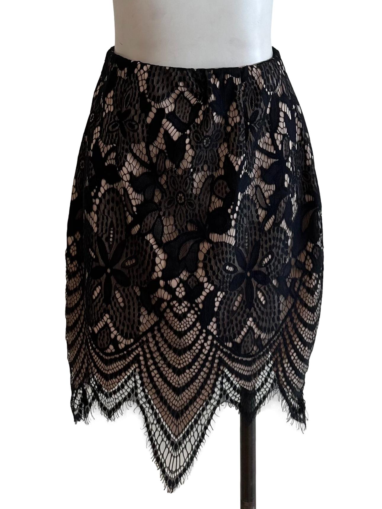 Black Beige Lace Asymmetric Skirt
