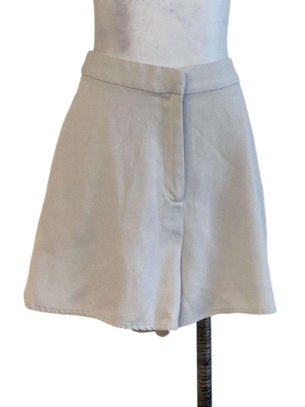 Cloud Grey Short