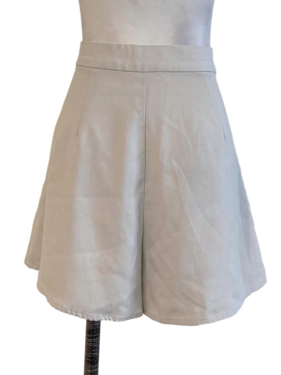 Cloud Grey Short