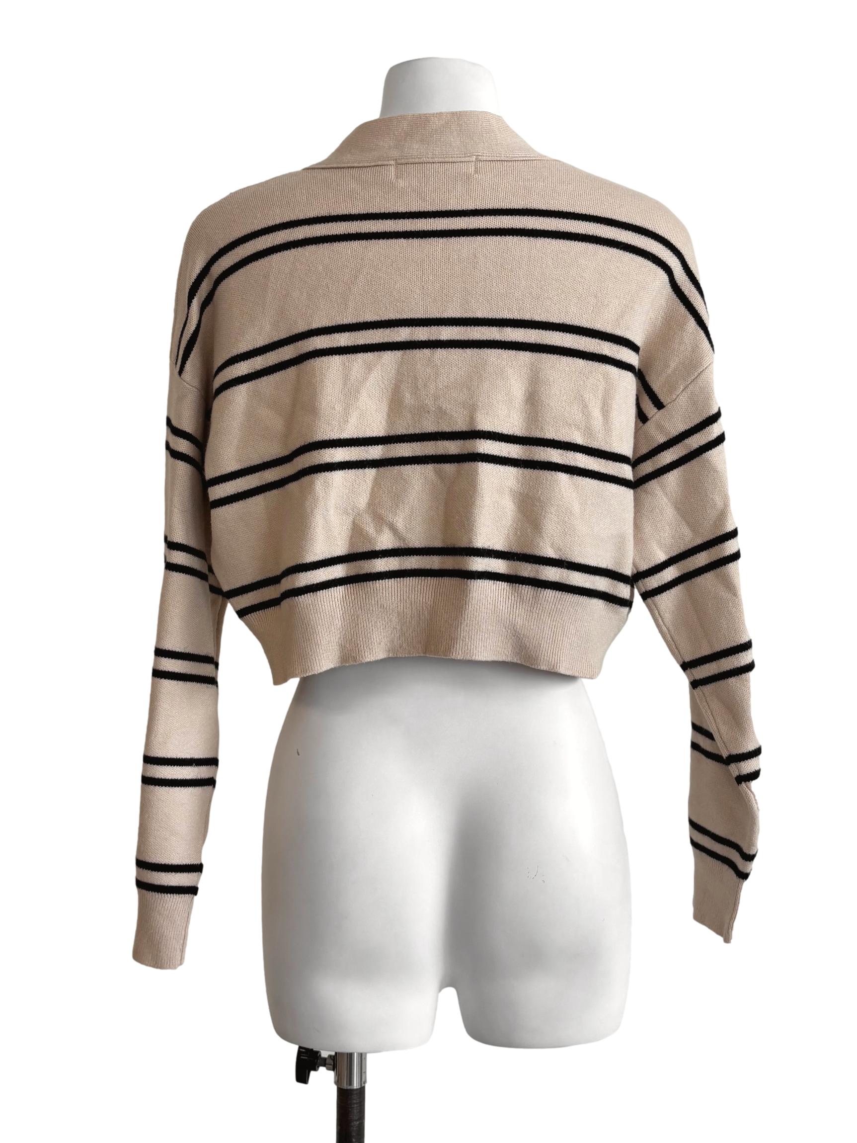 Wheat Beige Buttoned Crop Knitwear TTR