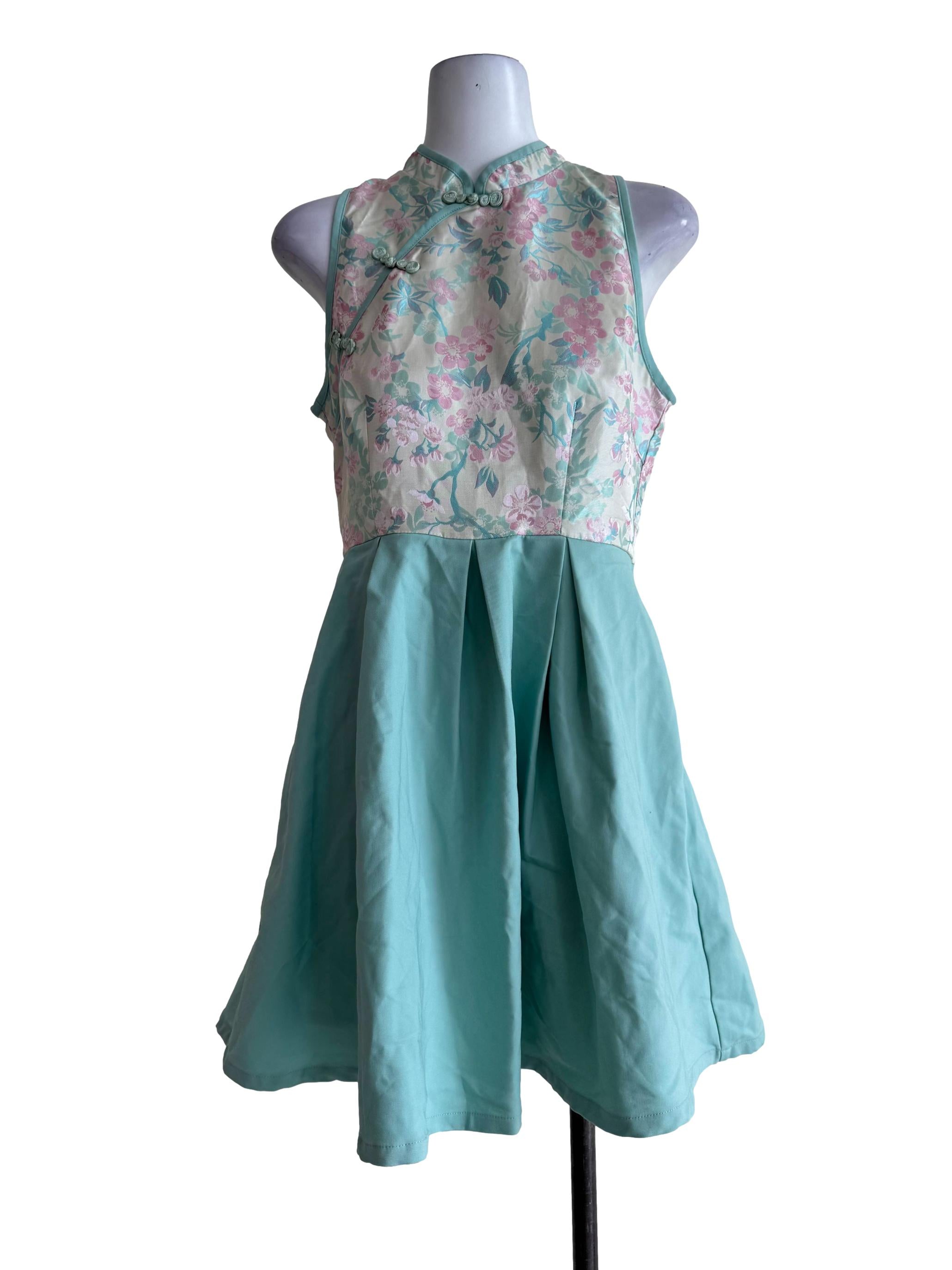 Mint Green With Chinese Neck Sleeveless Dress
