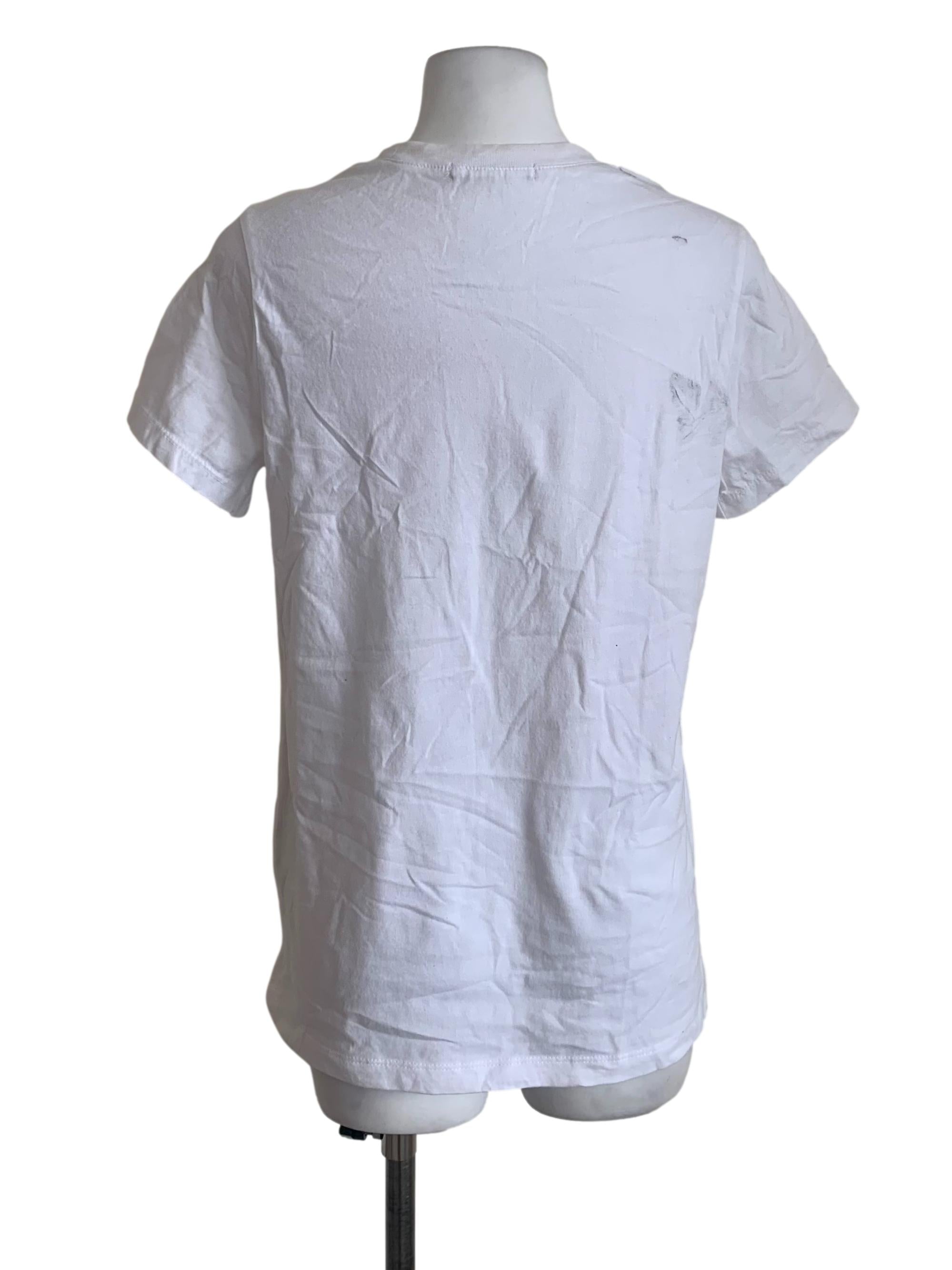 White Pattern Round Neck Top
