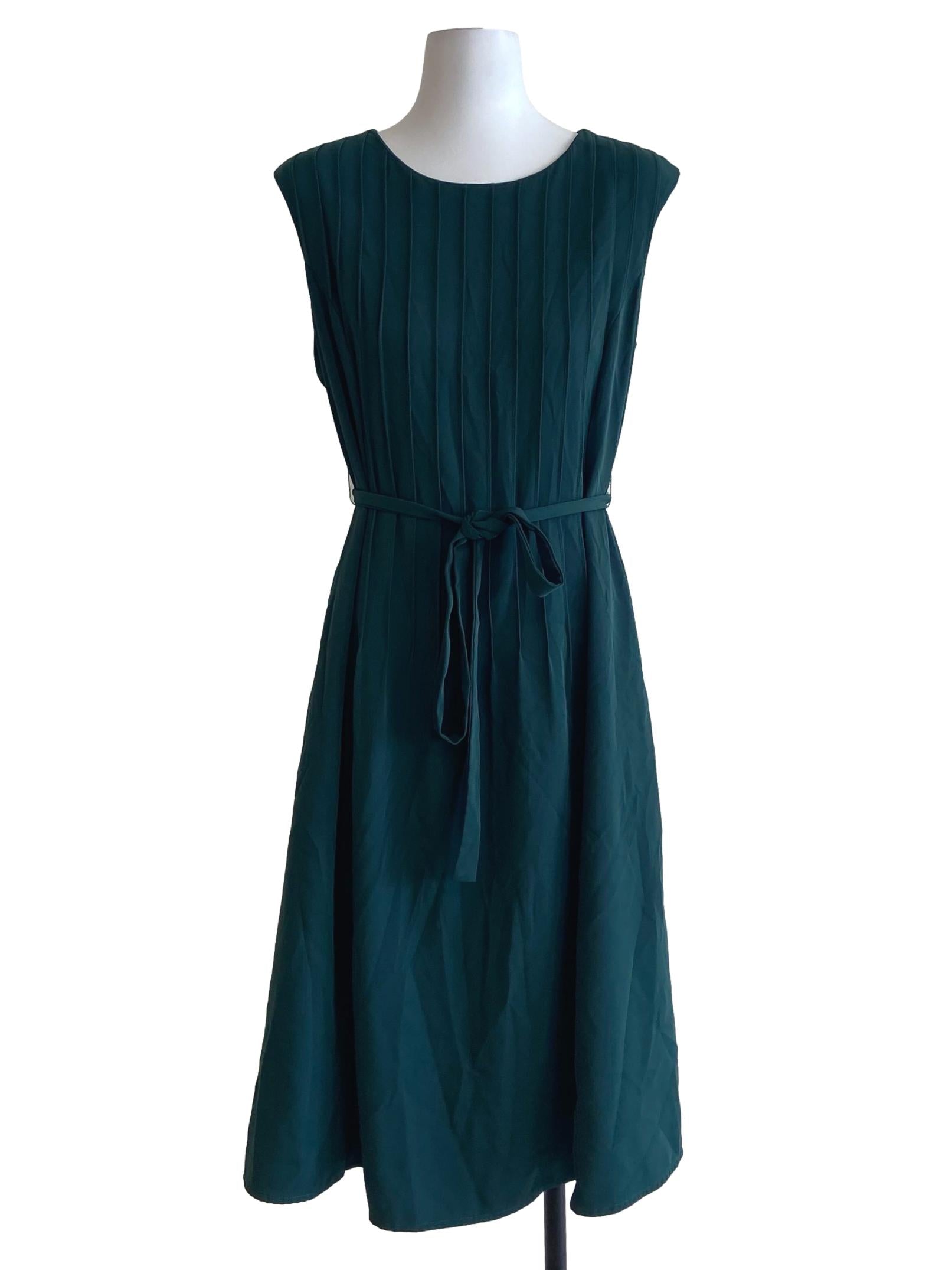 Emerald Green Sleeveless Shift Dress