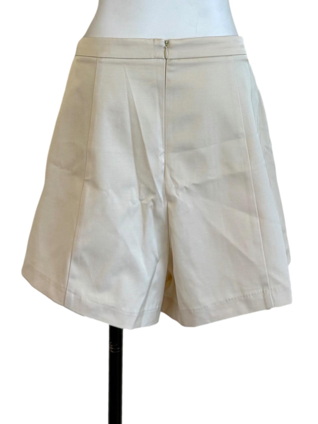 Parchment White Panelled Shorts LB