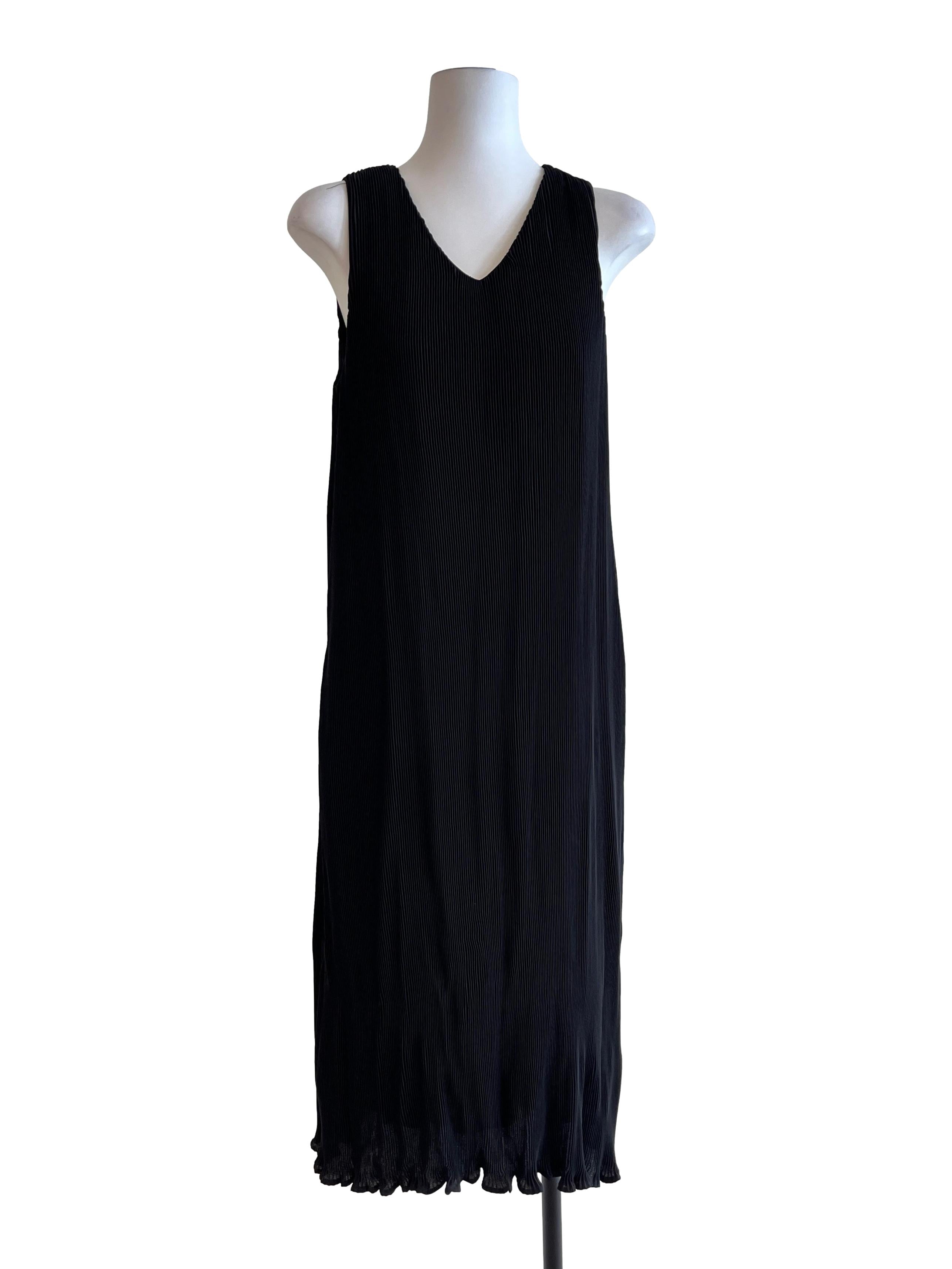 Pitch Black V-Neck Sleeveless Dress