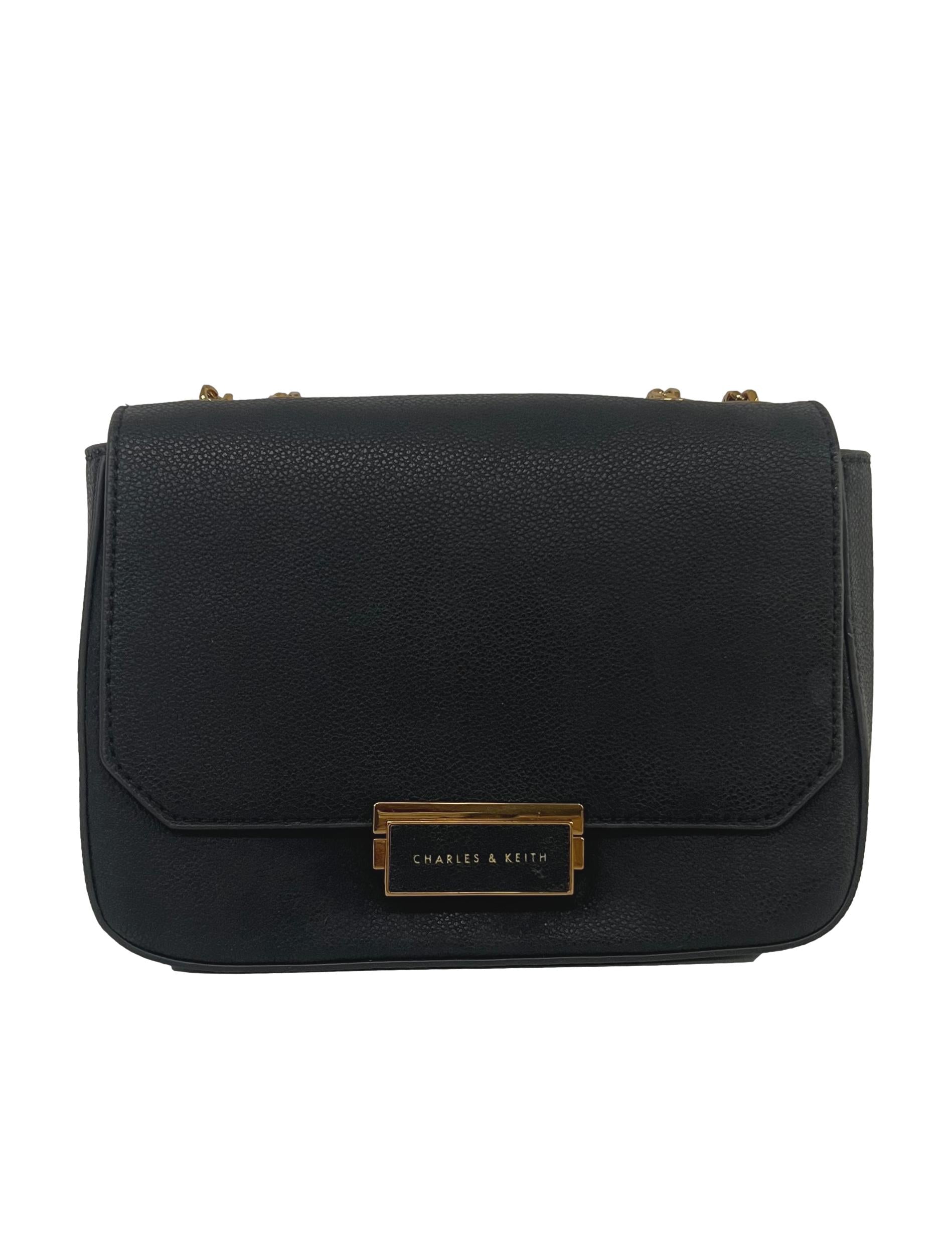 Black Push-Lock Chain Hand Bag