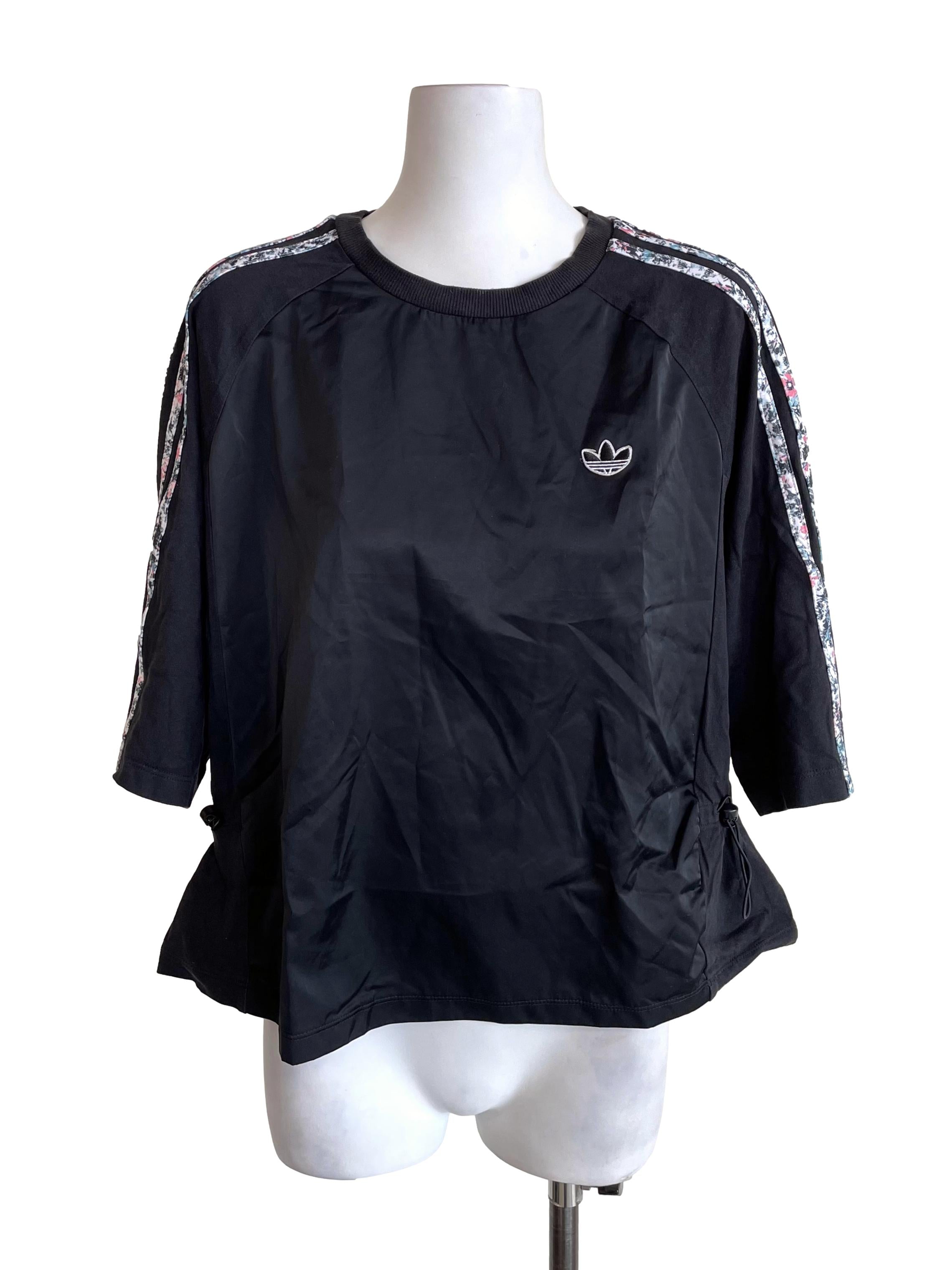 Charcoal Three Stripes Snatch Tee