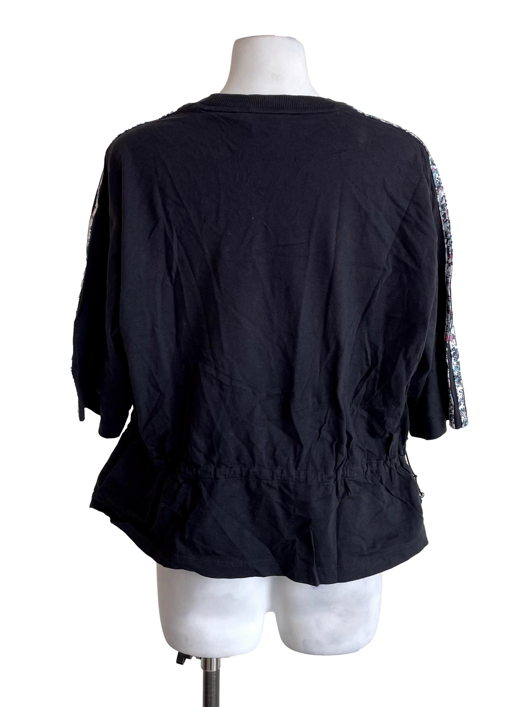 Charcoal Three Stripes Snatch Tee