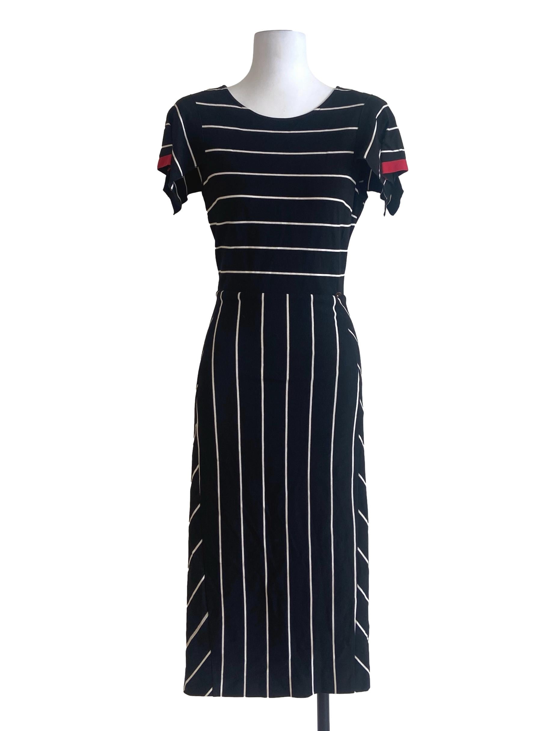 Black & White Stripe Slit Shift Dress