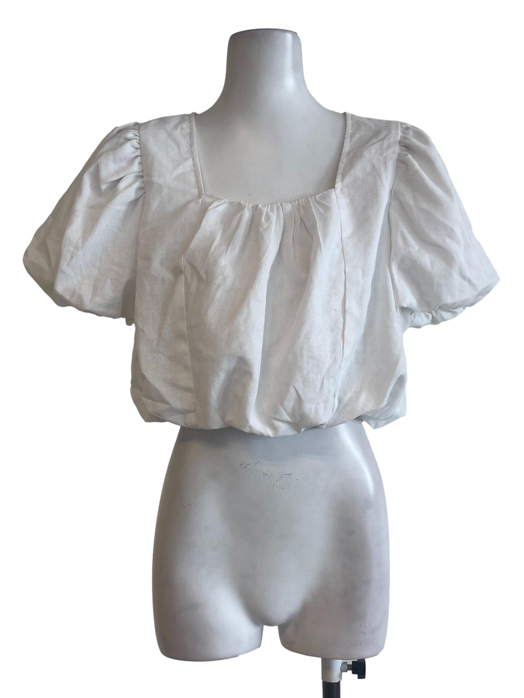 Off White Puffed Top