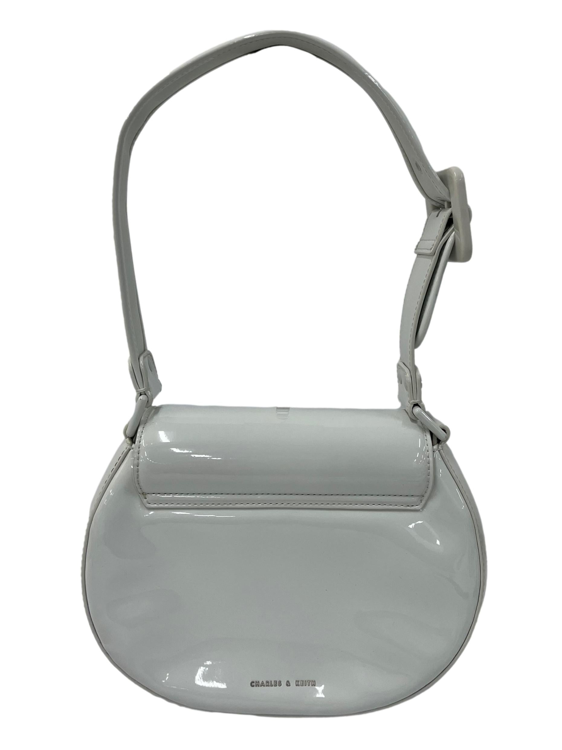 White Shoulder Bag With Adjustable Straps