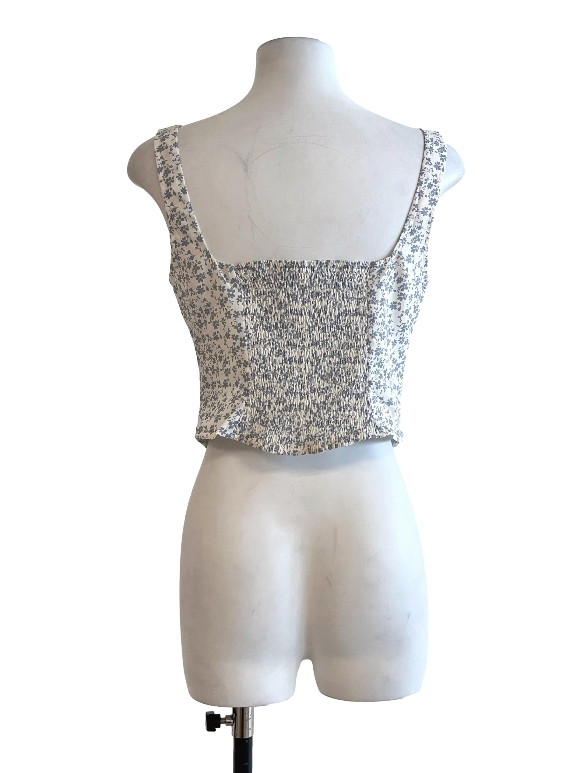 Pear White Square Sleeveless Top