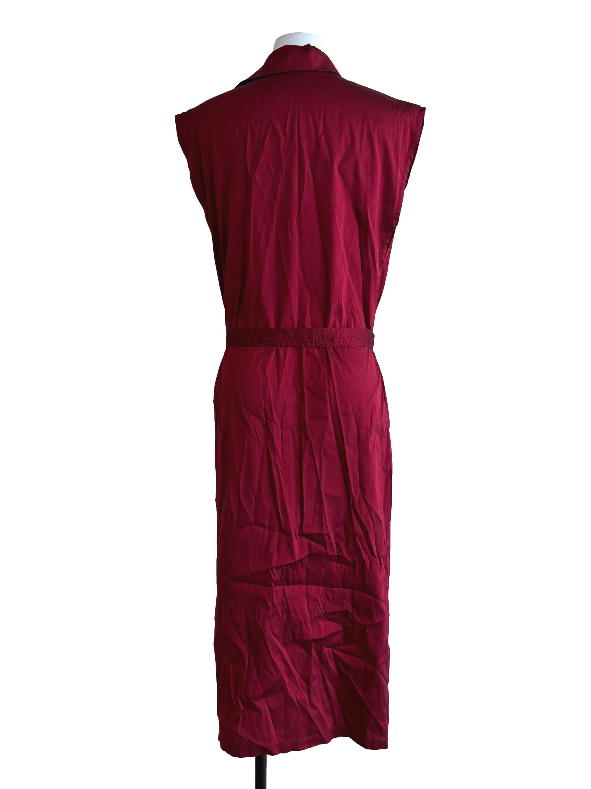 Ruby Red Sleeveless Buttoned Dress