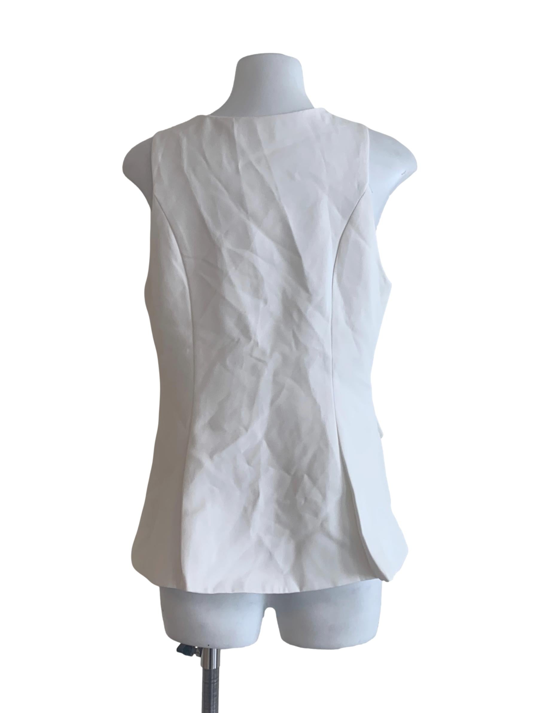 Chiffon White Square Neck Vest