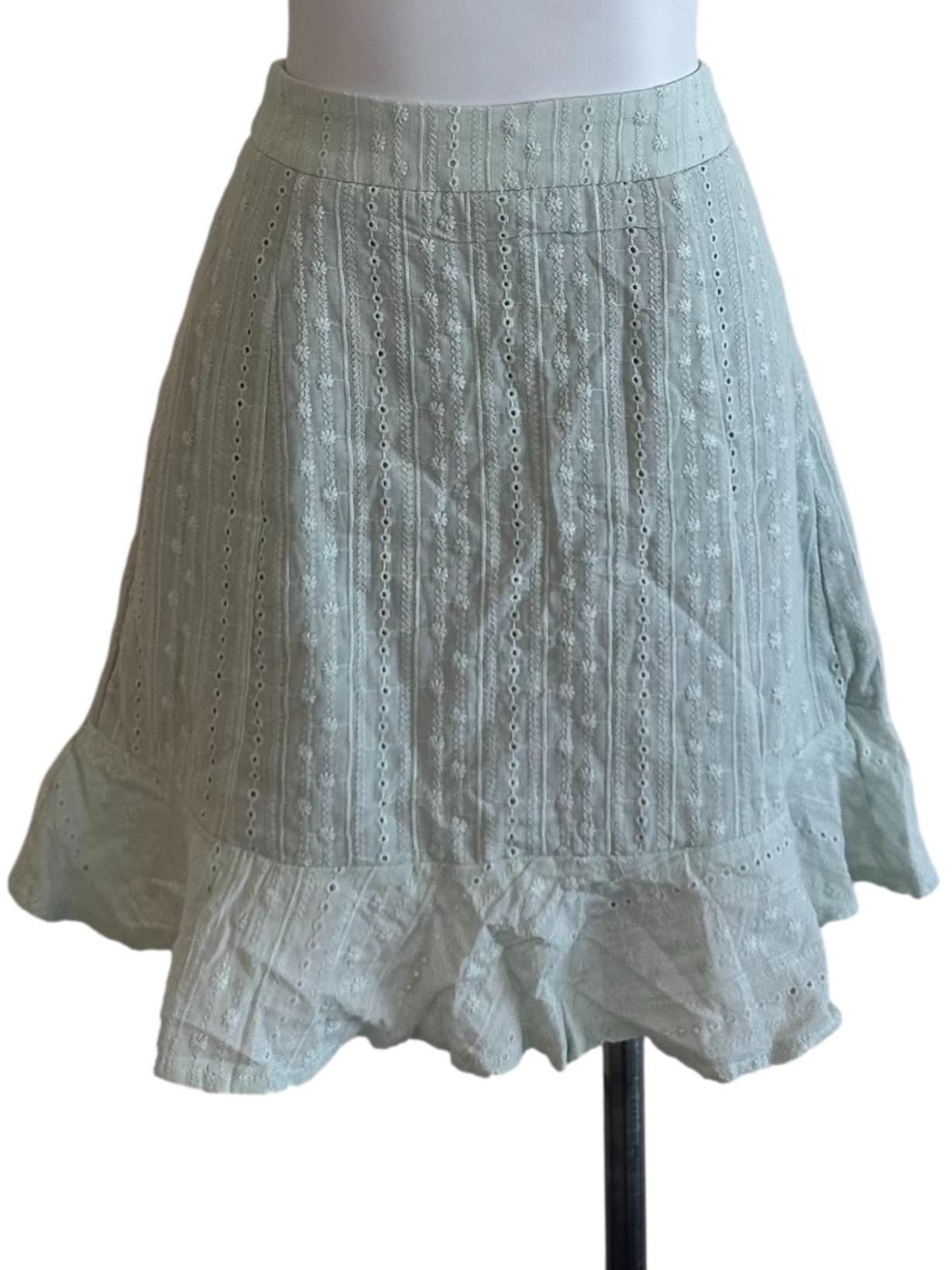 Mint Green Embroidery Ruffle Skorts