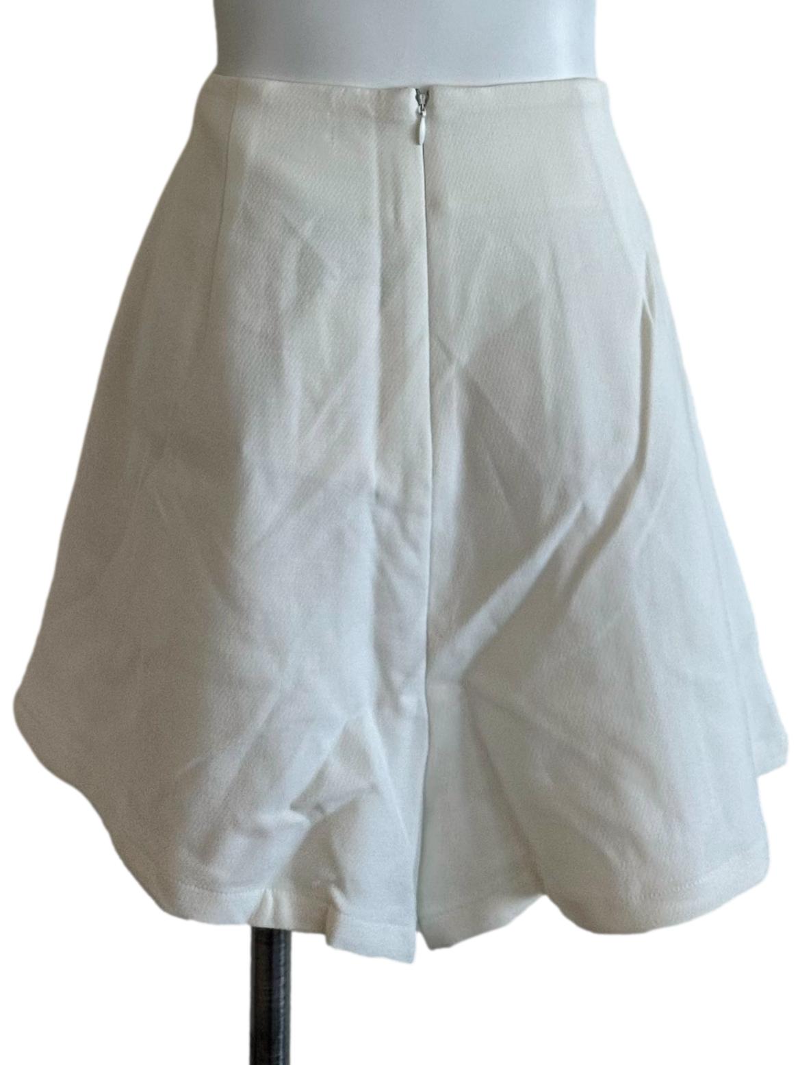 Off White Panel Casual Shorts