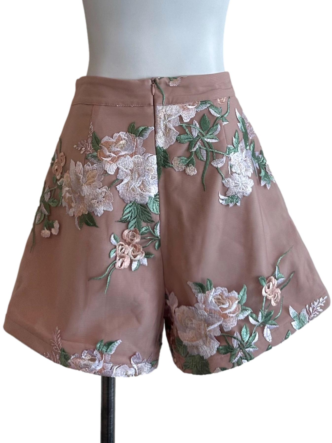Dusty Pink Floral Lace Shorts