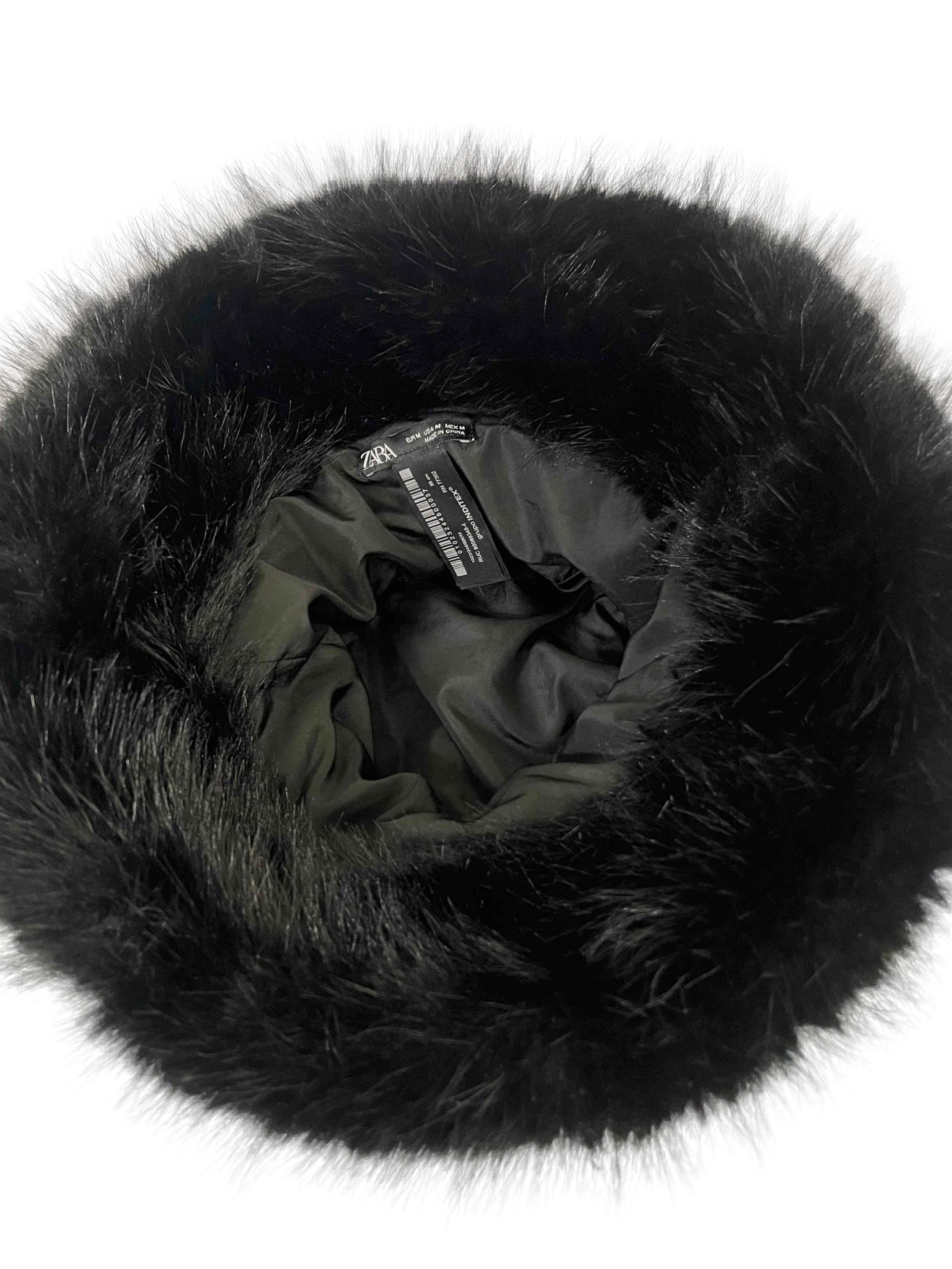 Black Furry Hat
