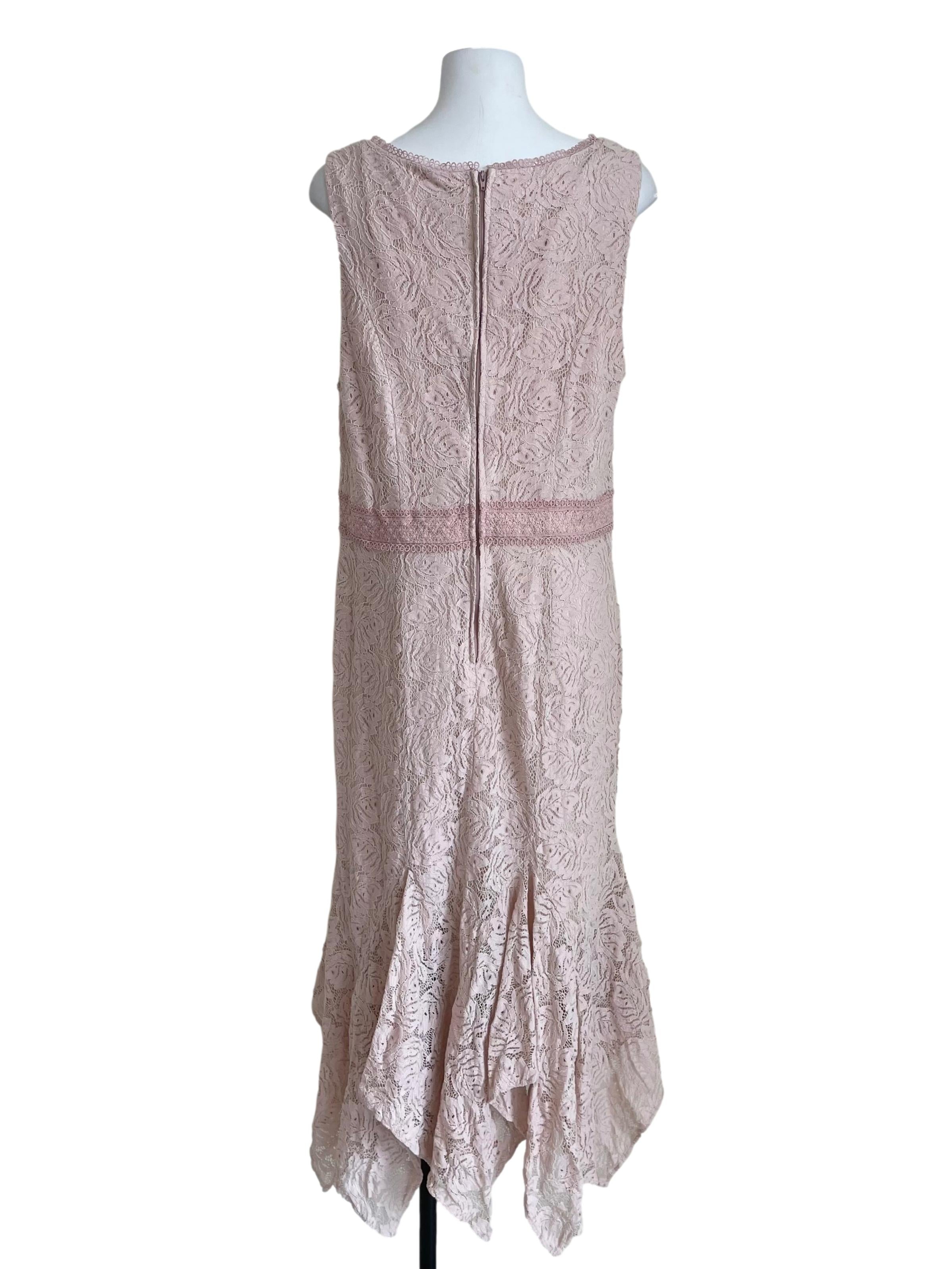 Light Pink Lacey V Neck Trumpet Dress