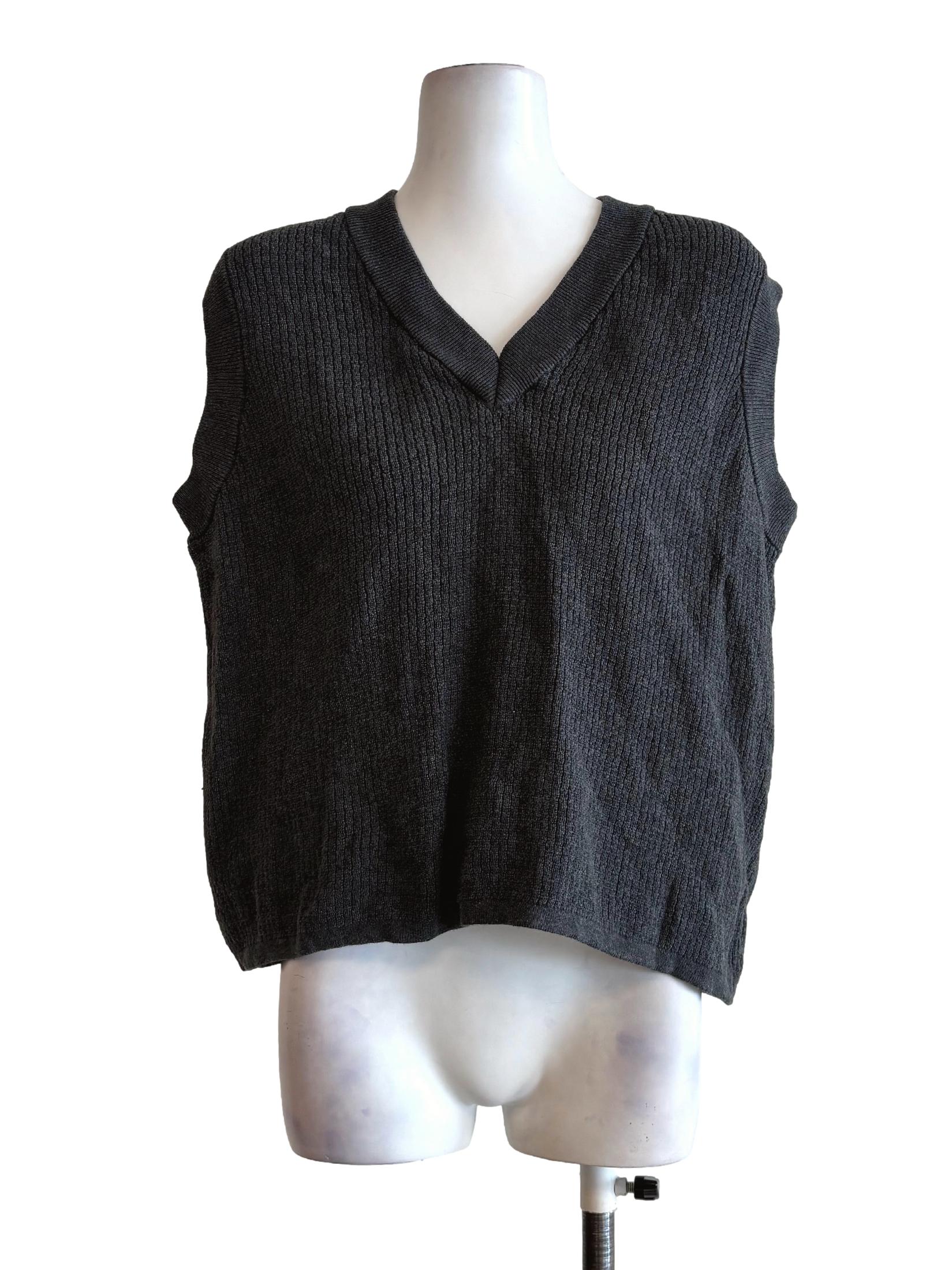 Carbon Grey Knitted Vest