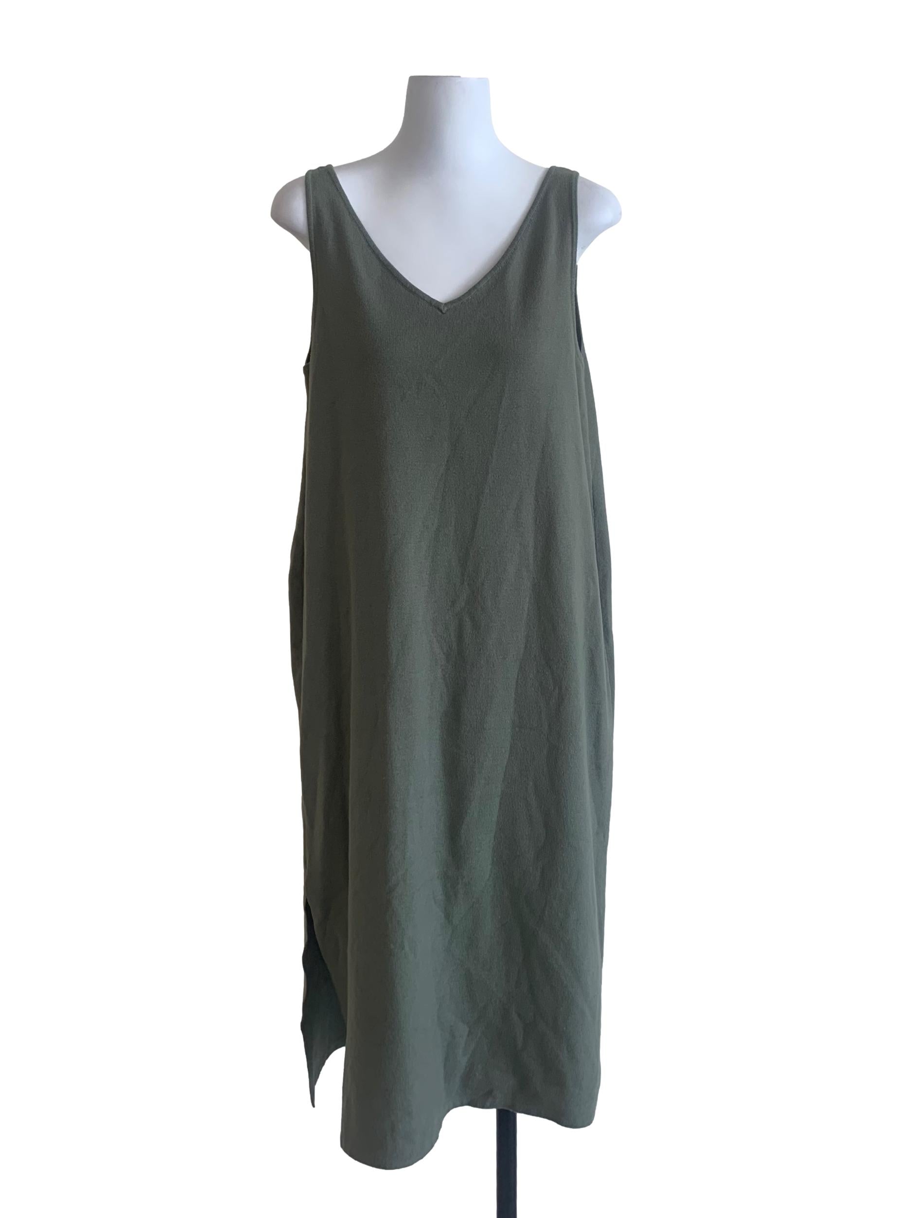Green Sleeveless V-Neck Knit Dress OSN