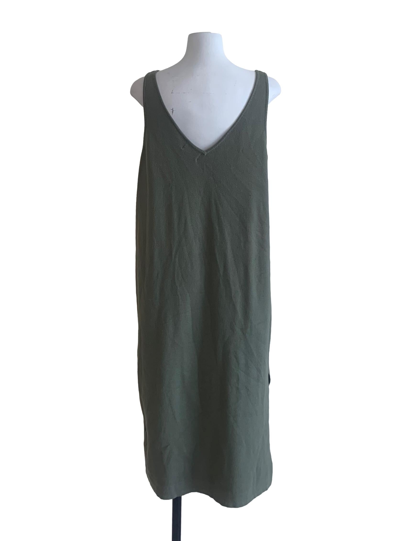 Green Sleeveless V-Neck Knit Dress OSN