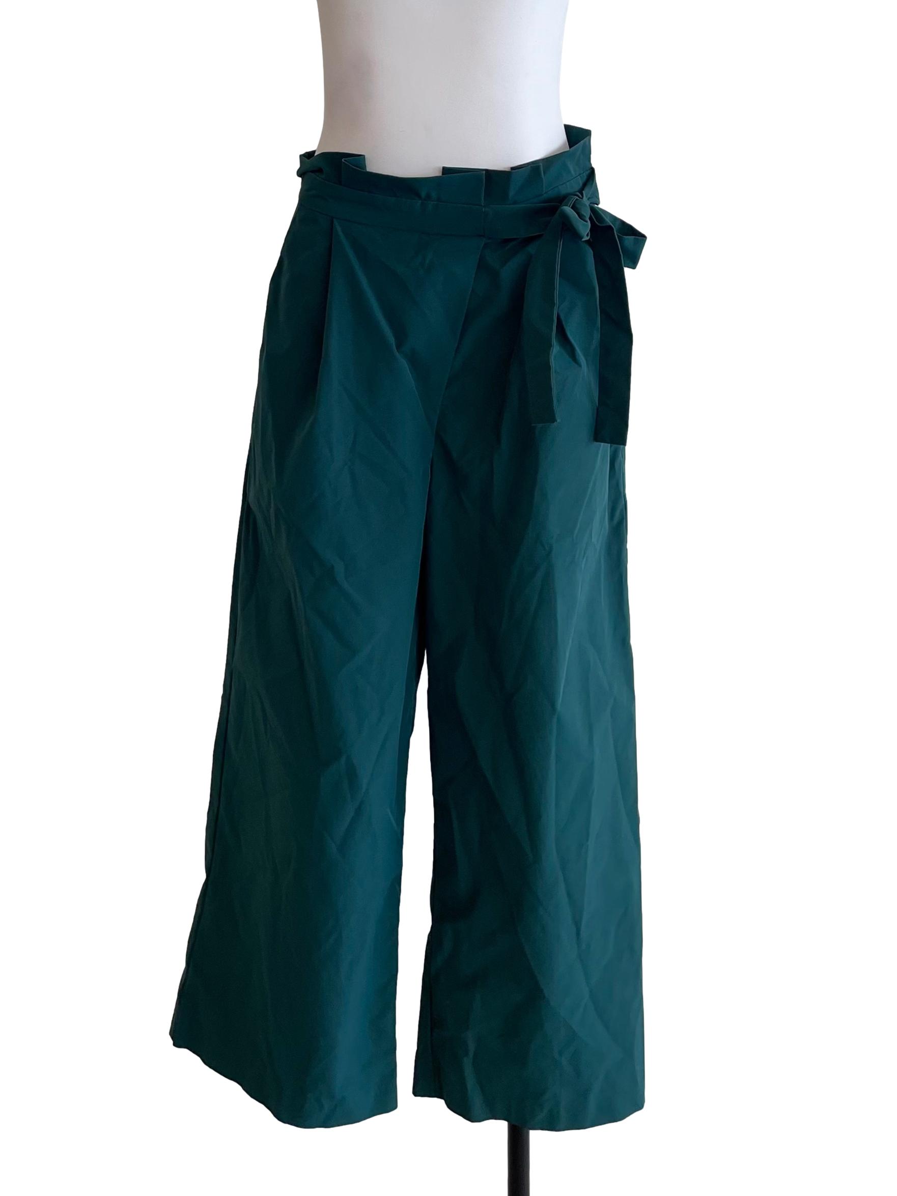 Ocean Blue Slanted Pants