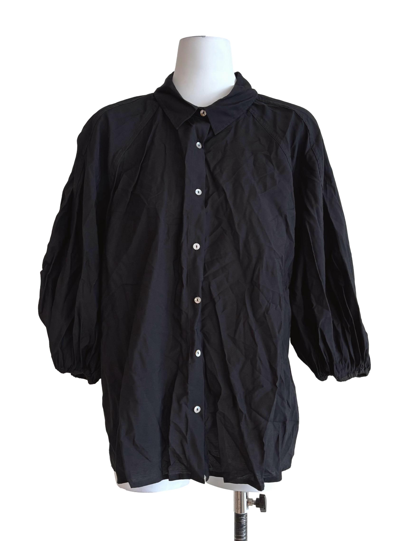 Iridium Black Buttoned Blouse LB