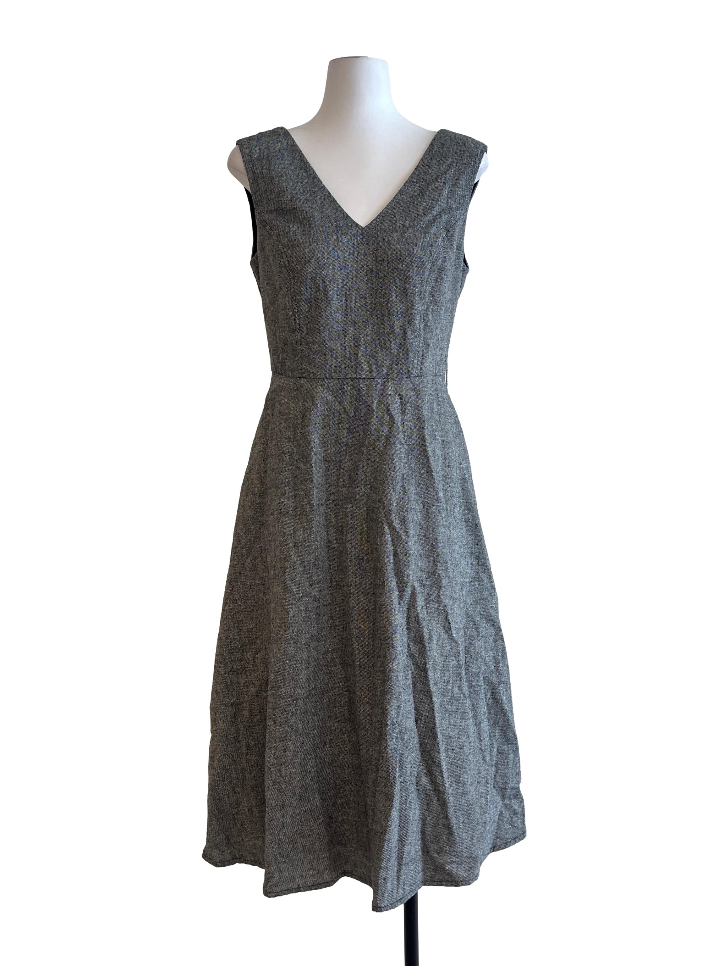 Dove Grey V-Neck Sleeveless Dress