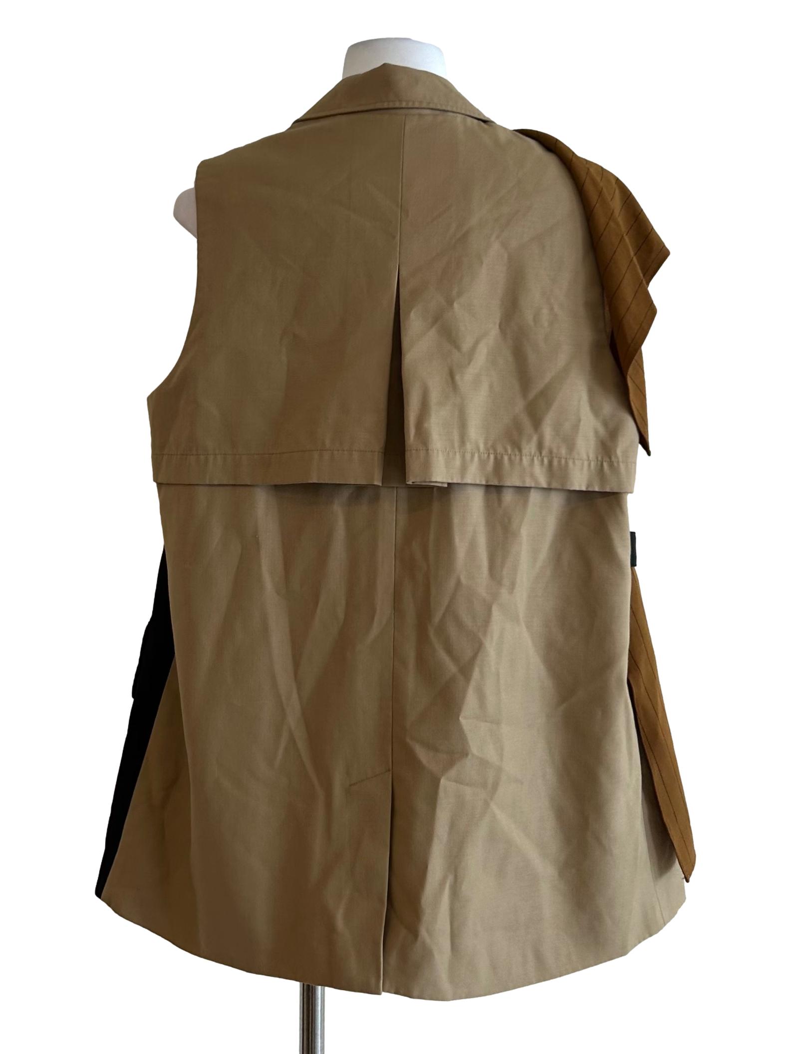 Drape Combo Gillet In Khaki & Black CSN