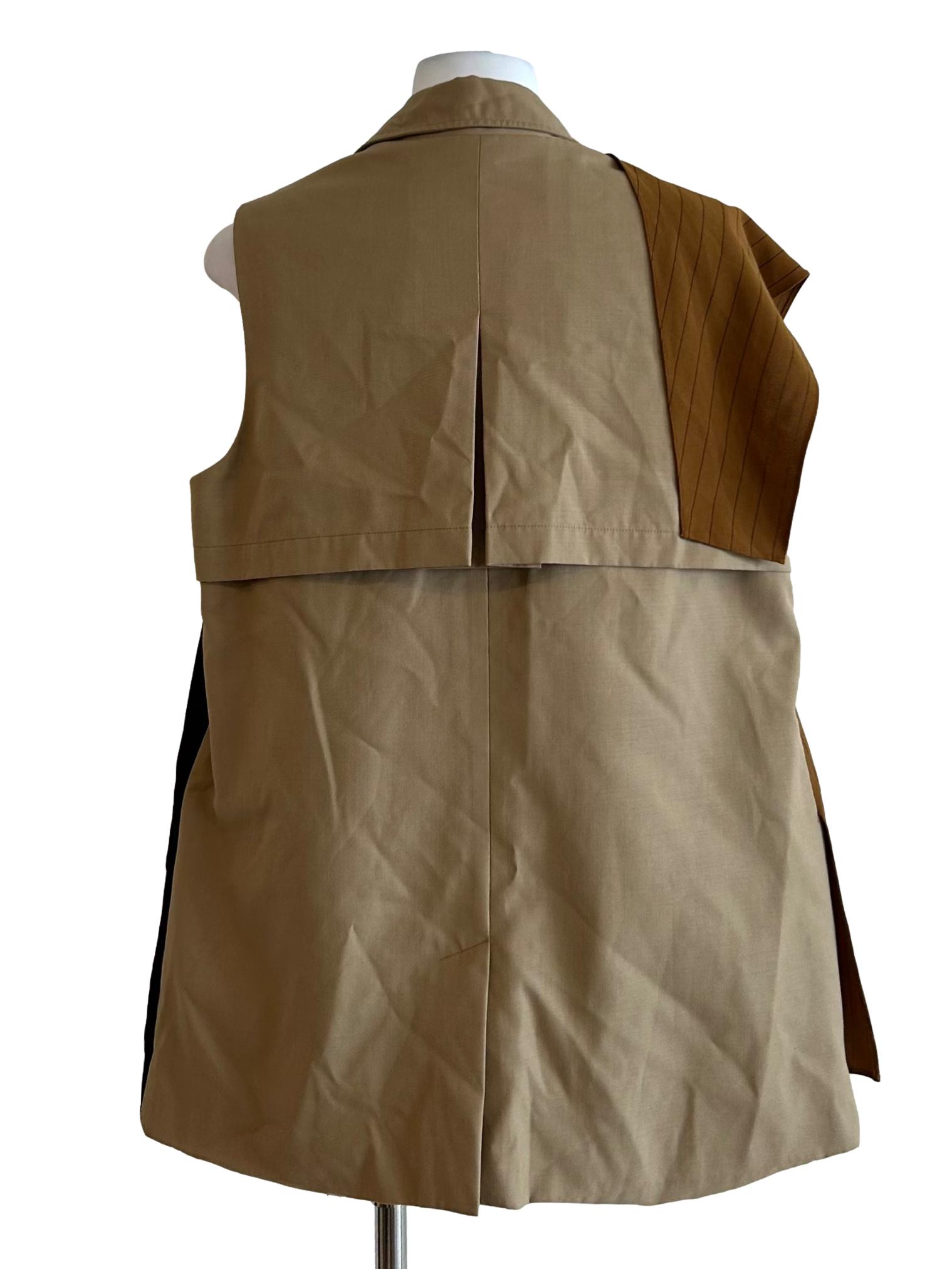 Drape Combo Gillet In Khaki & Black CSN