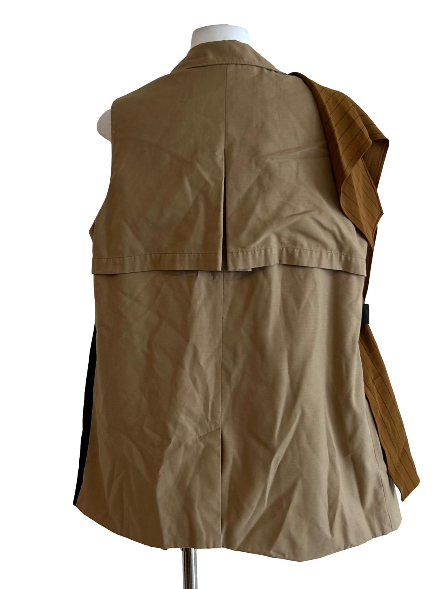 Drape Combo Gillet In Khaki & Black CSN
