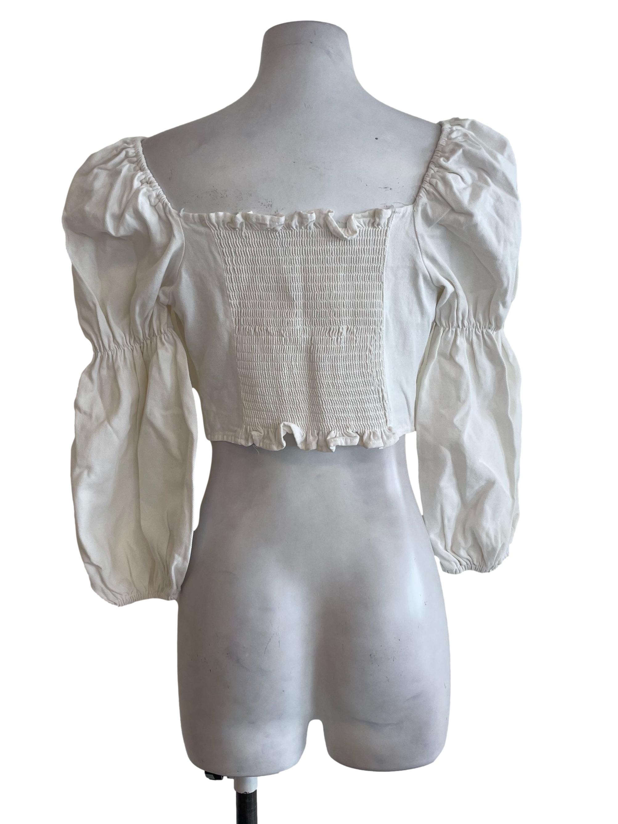 White Long Sleeves Crop Top