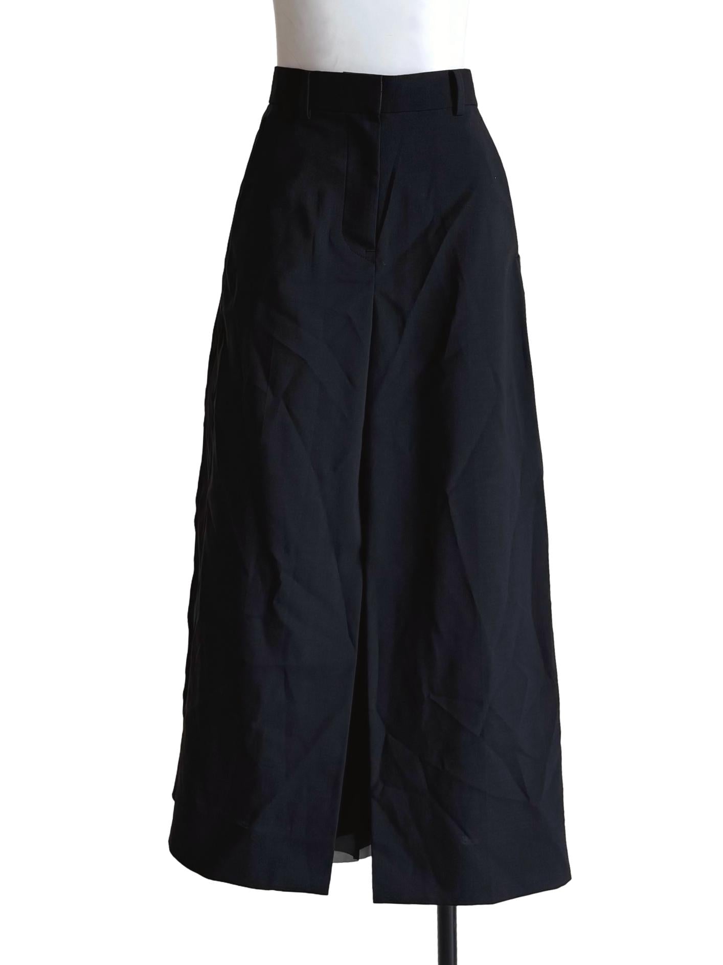 Soft Black Mixed Tailoring Flare Skirt